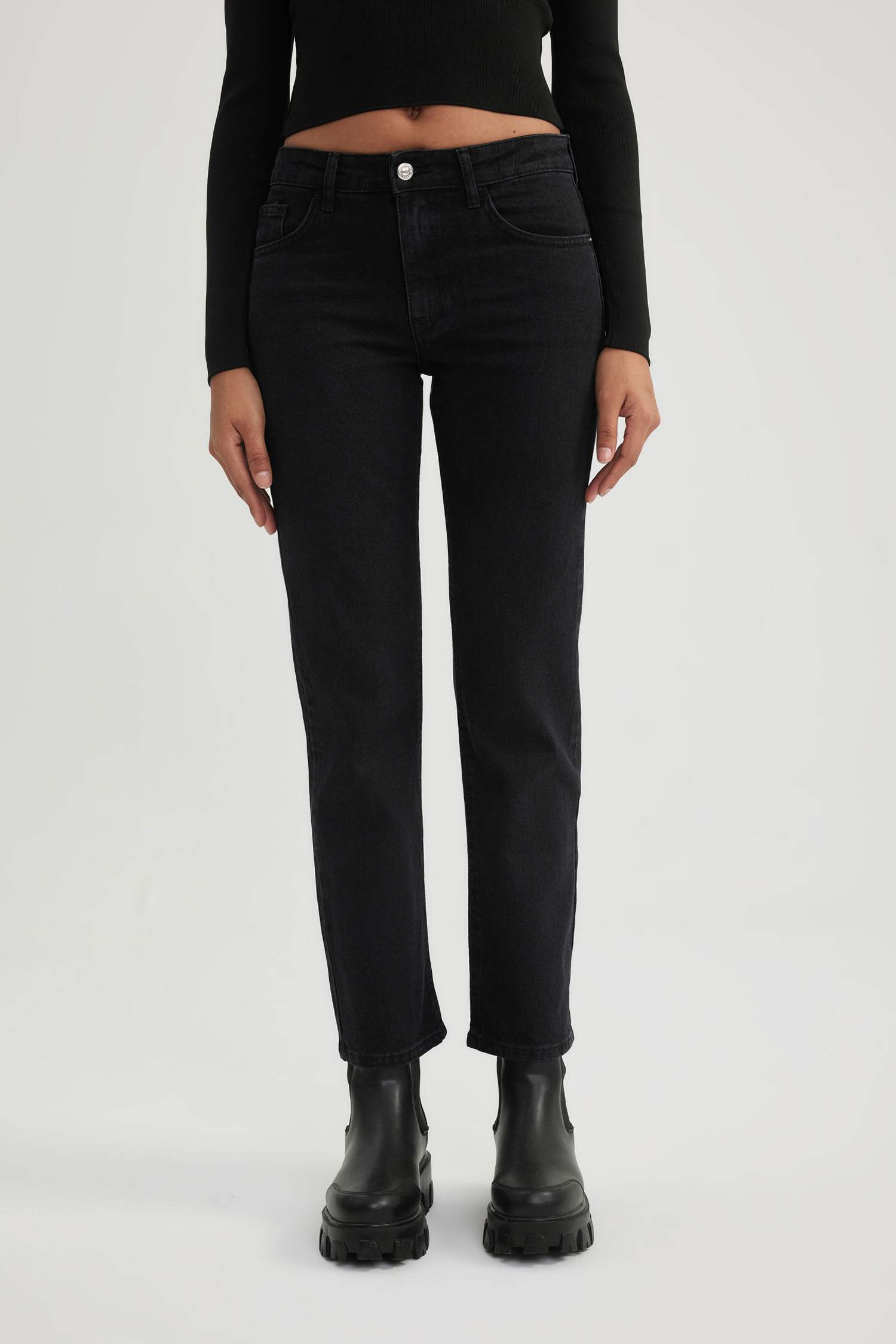 Slim Fit Normal Waist Ankle Length Jeans