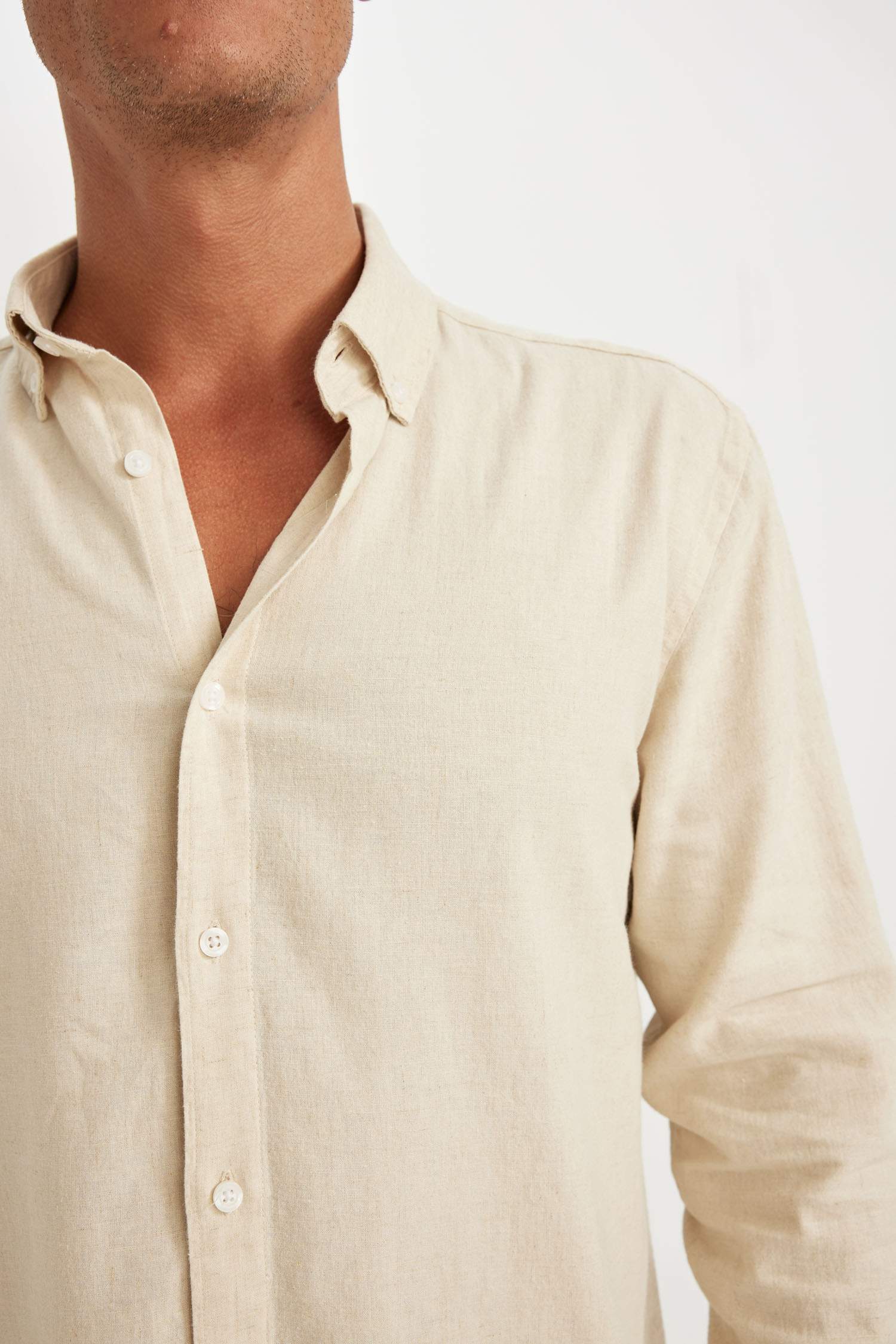 قميص كتان كم طويل قطن قصة مريحة بياقة بولو