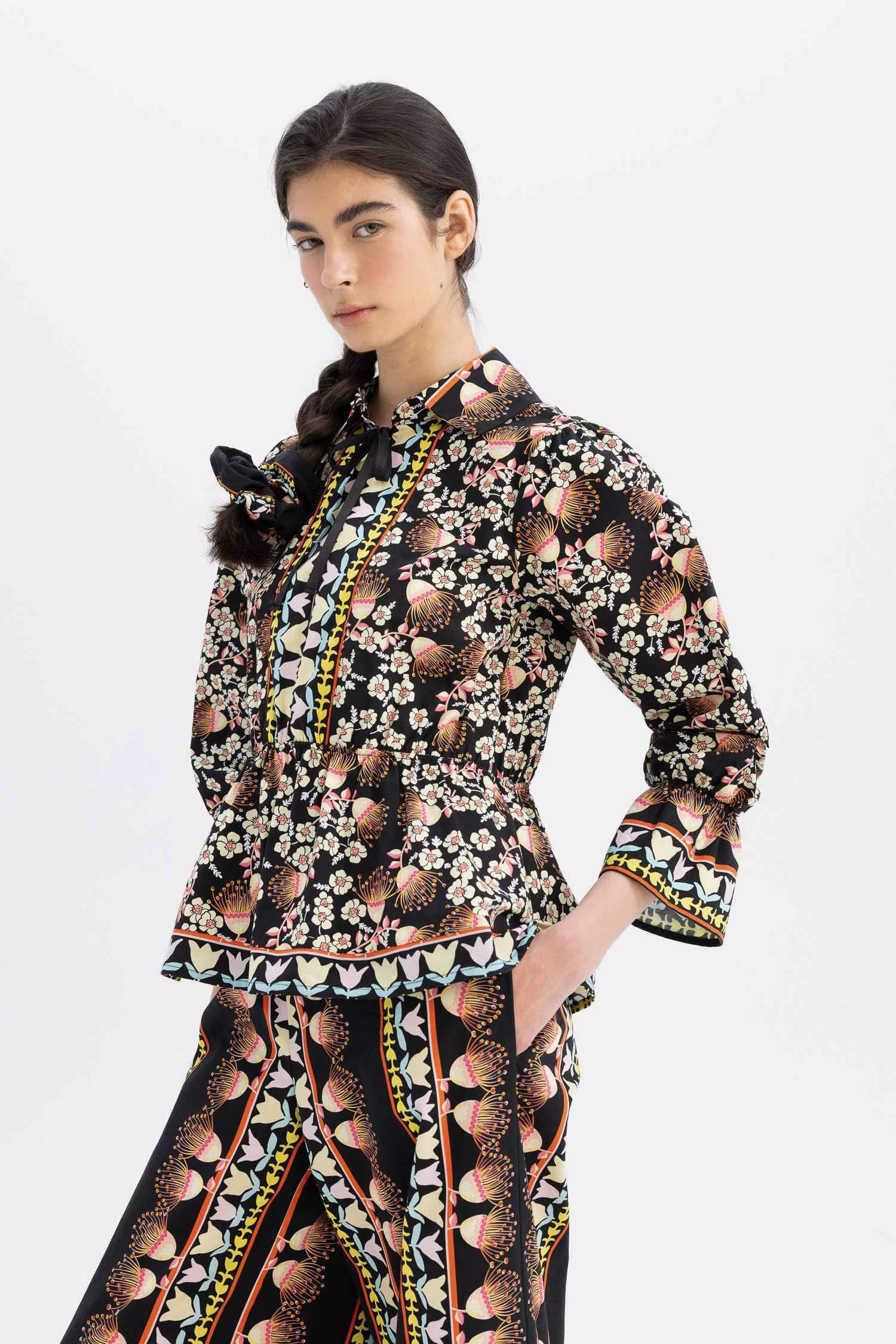 Lug Von Siga x DeFacto Oversize Desenli V Yaka Poplin Uzun Kollu Bluz