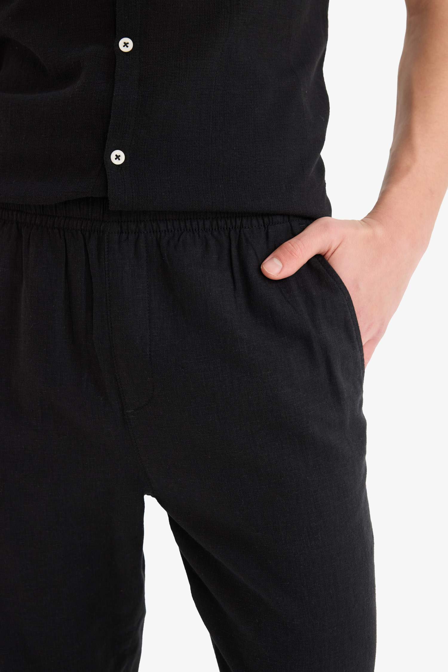 Relax Fit Rahat Kesim Dar Paça Keten Karışımlı Yazlık Pantolon