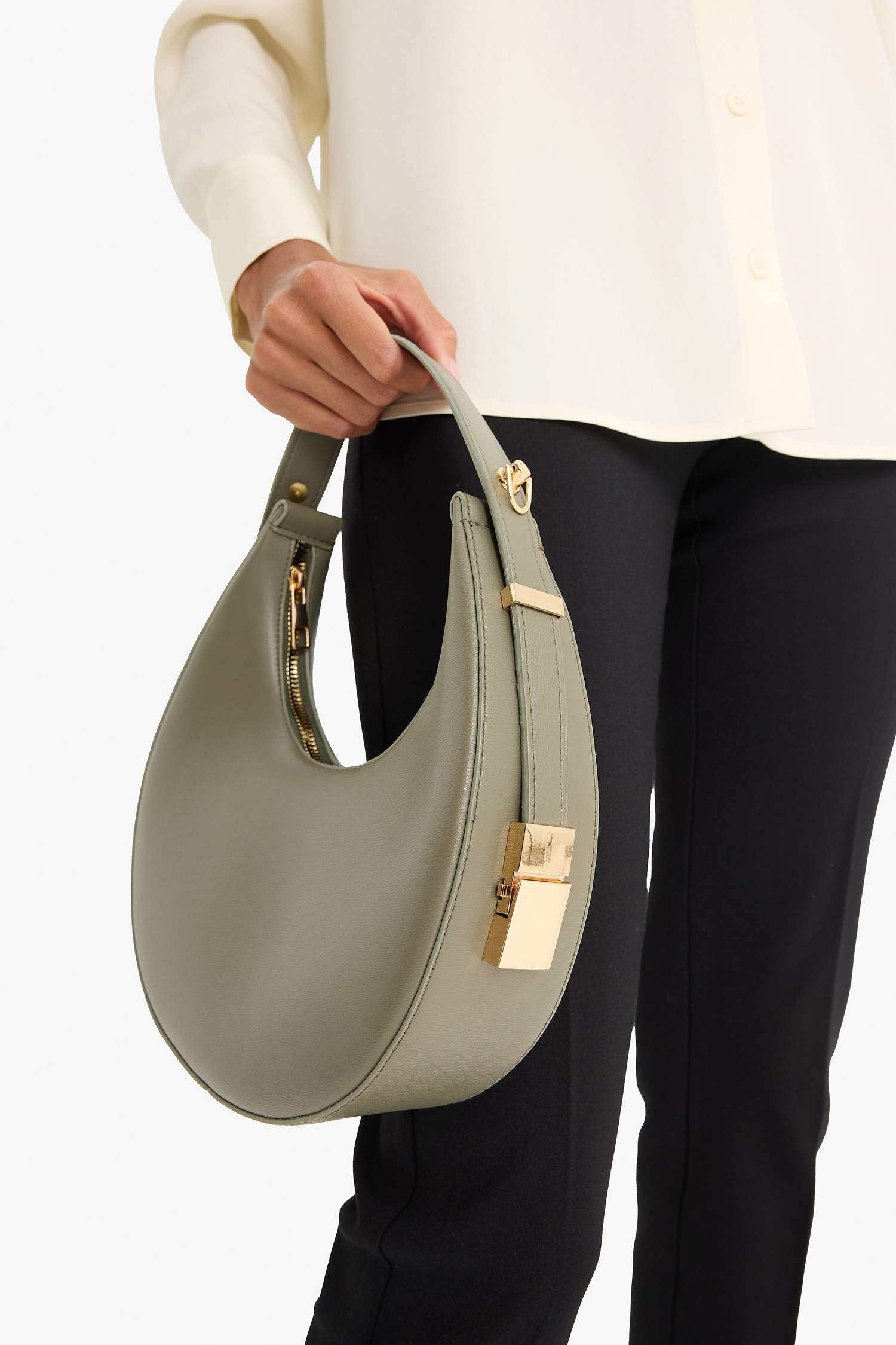 Woman Faux Leather Shoulder Bag