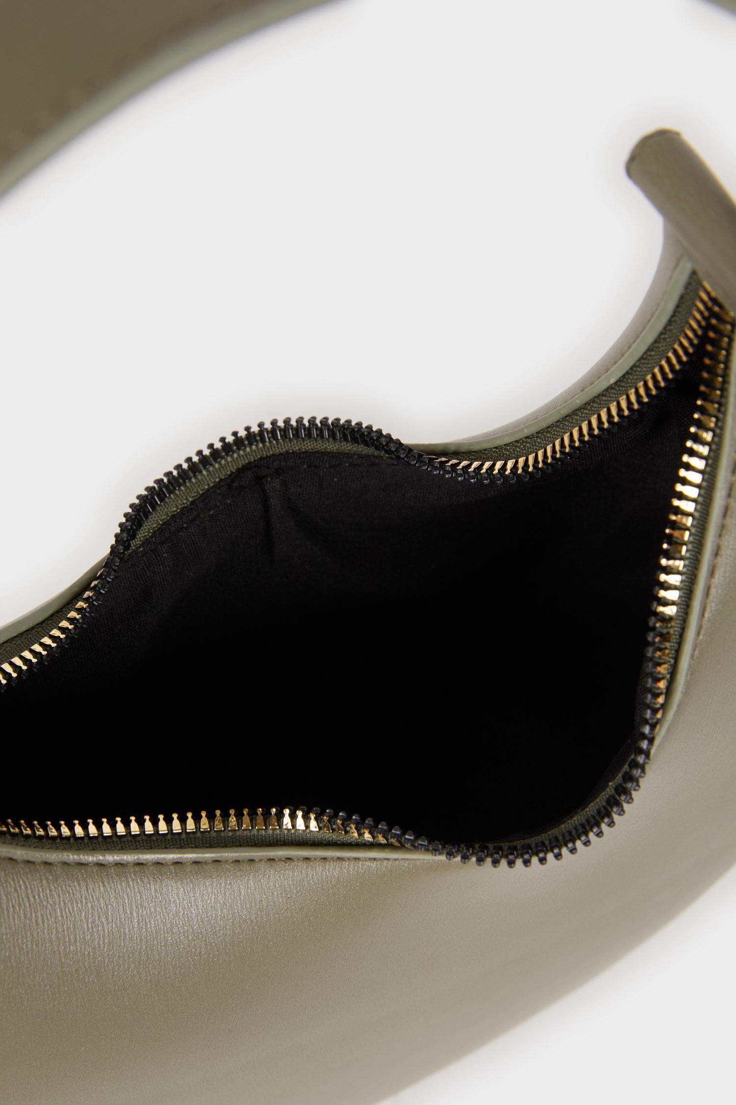 Woman Faux Leather Shoulder Bag