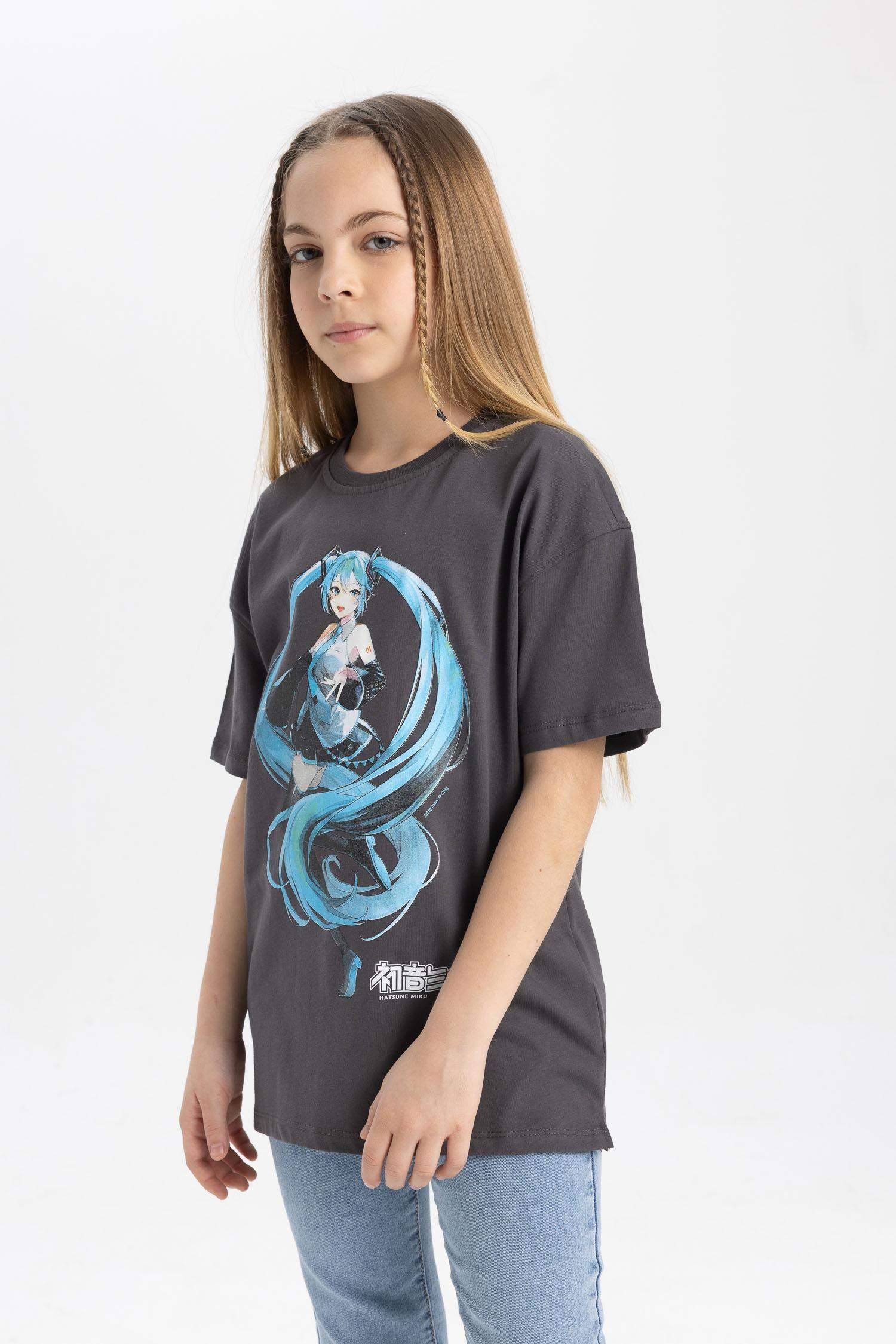 Hatsune Miku Oversize Geniş Kalıp Bisiklet Yaka Kısa Kollu Tişört Kız Çocuk