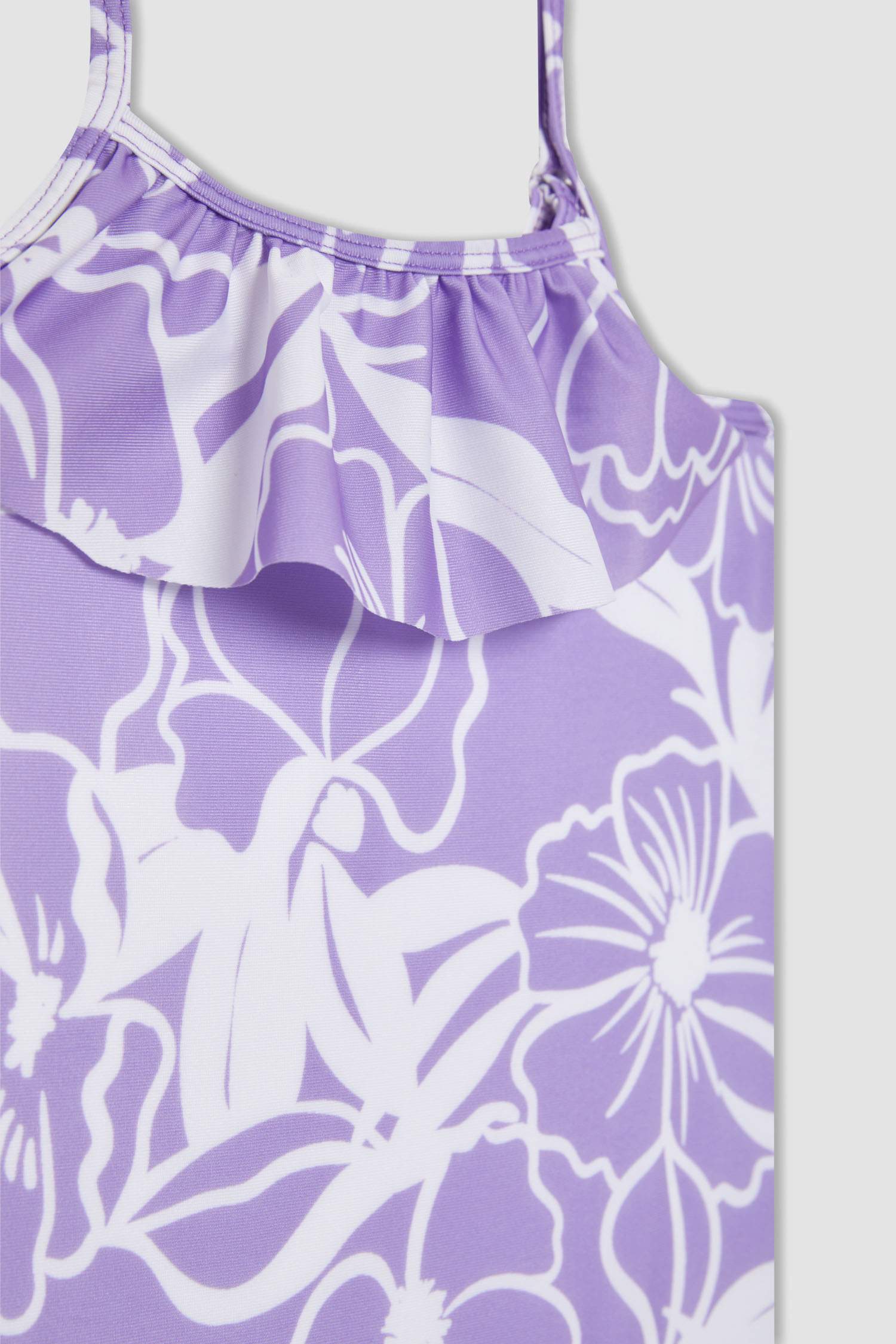 Girl Slim Fit Swimsuit