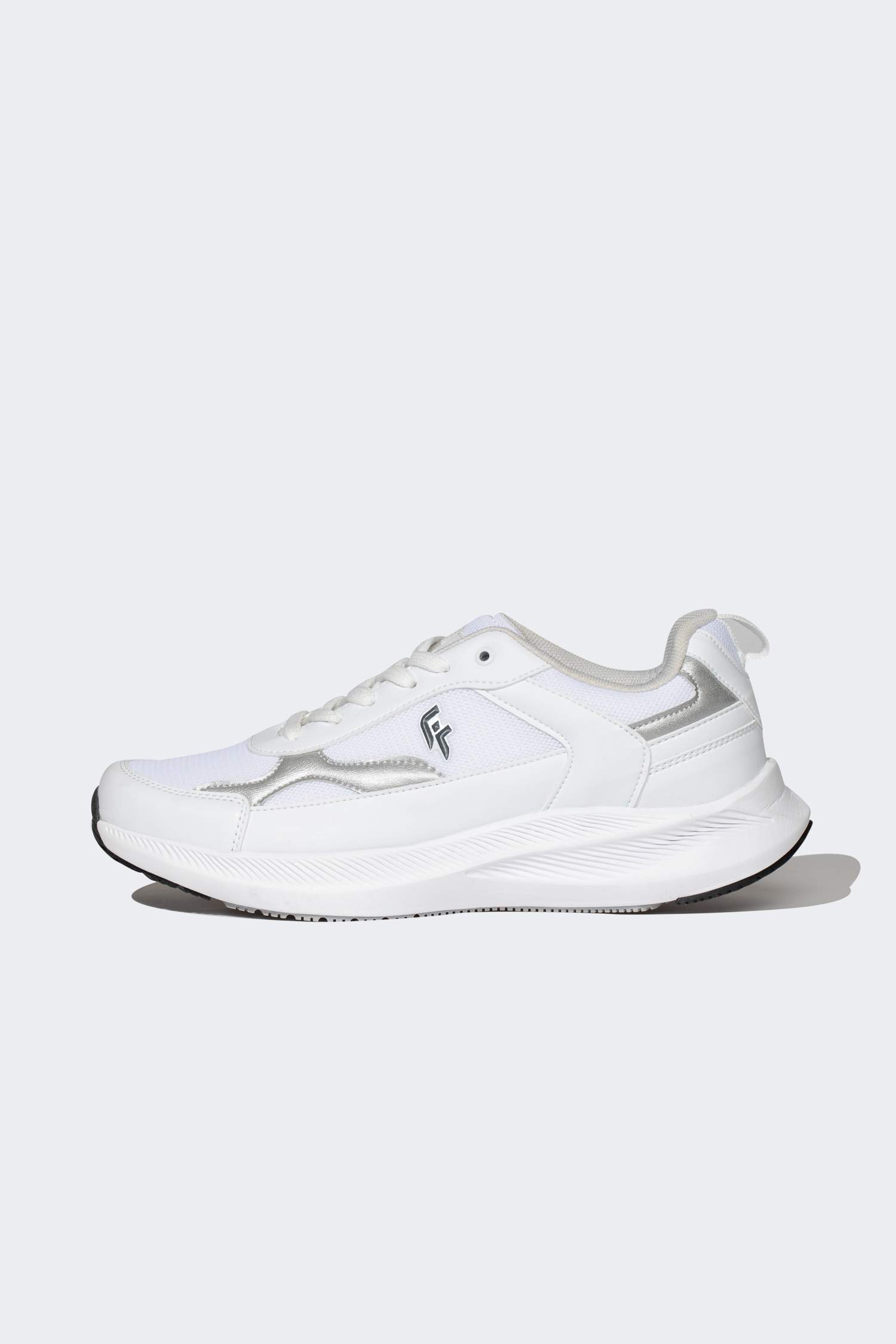 Ерлерге спорт аяқ киім