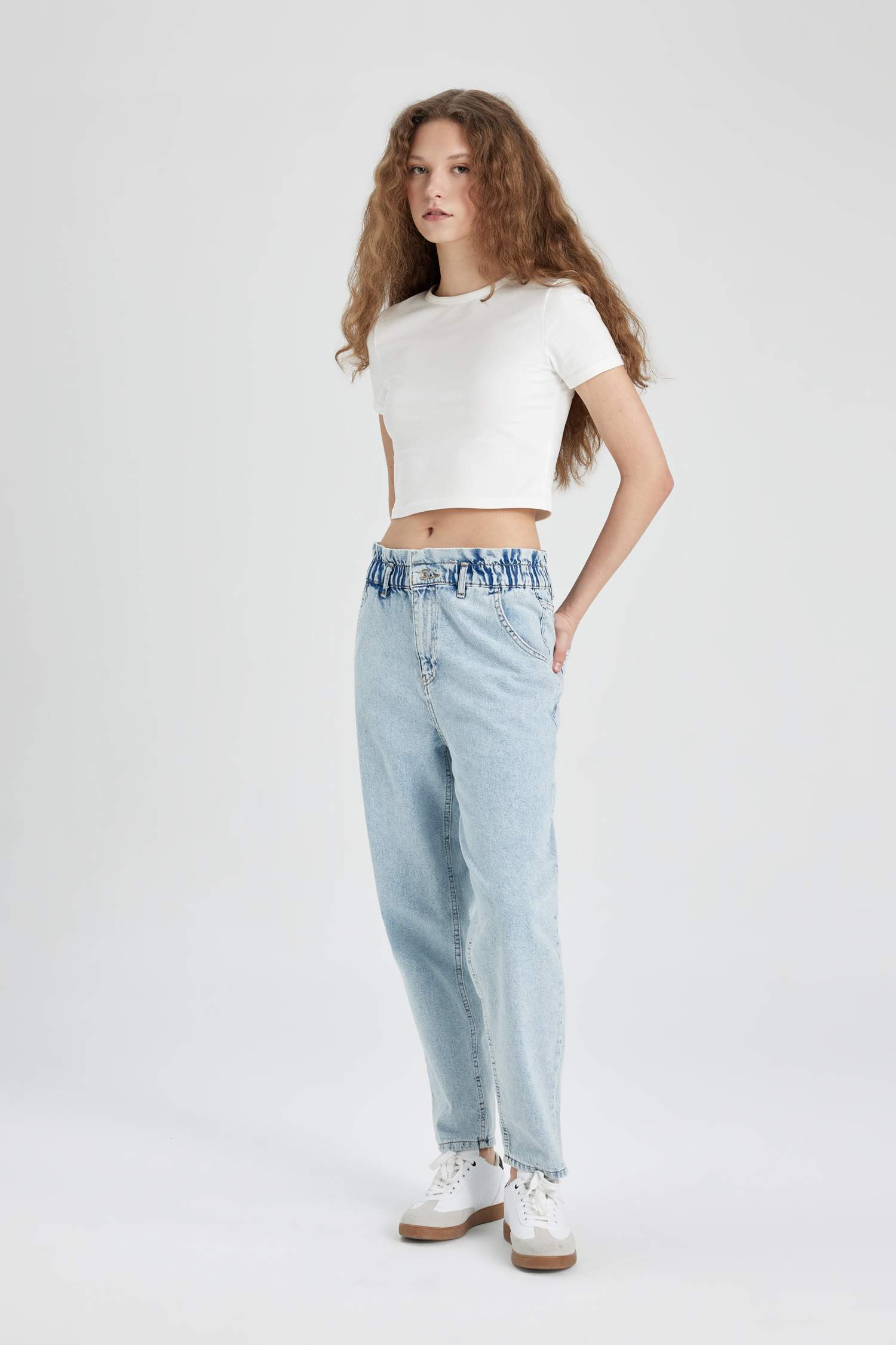 Paperbag High Waist Ankle Length Jeans