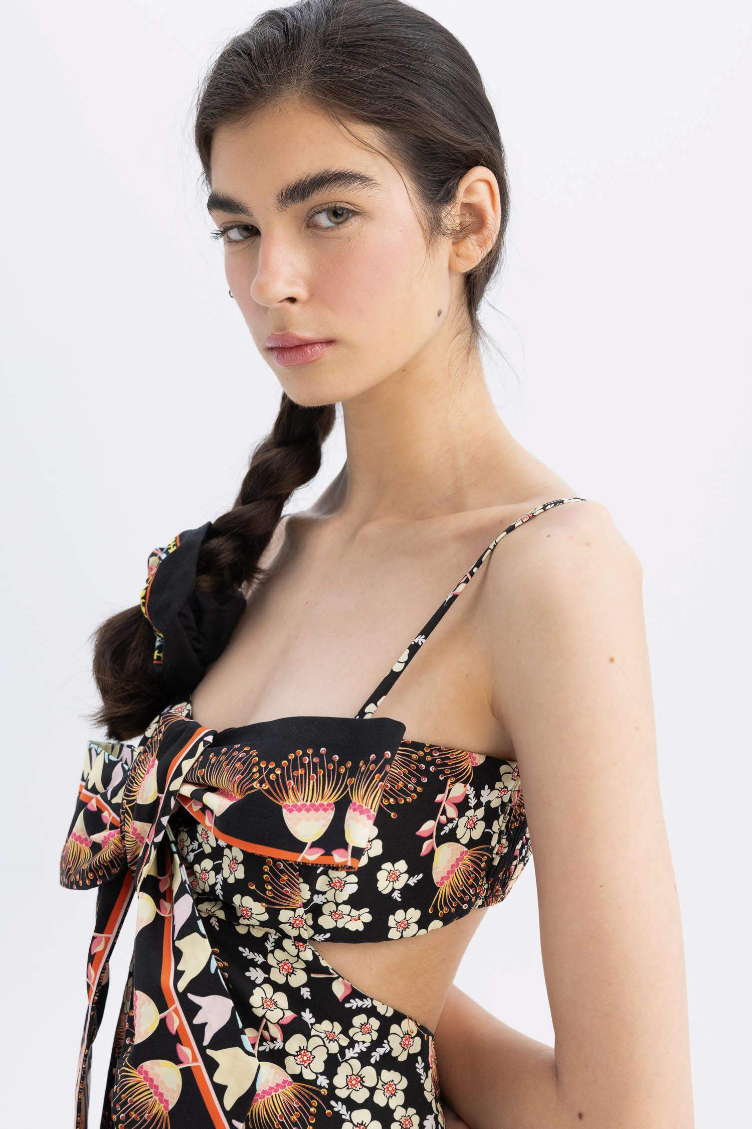 Lug Von Siga x DeFacto Bodycon Patterned Strappy Poplin Midi Dress