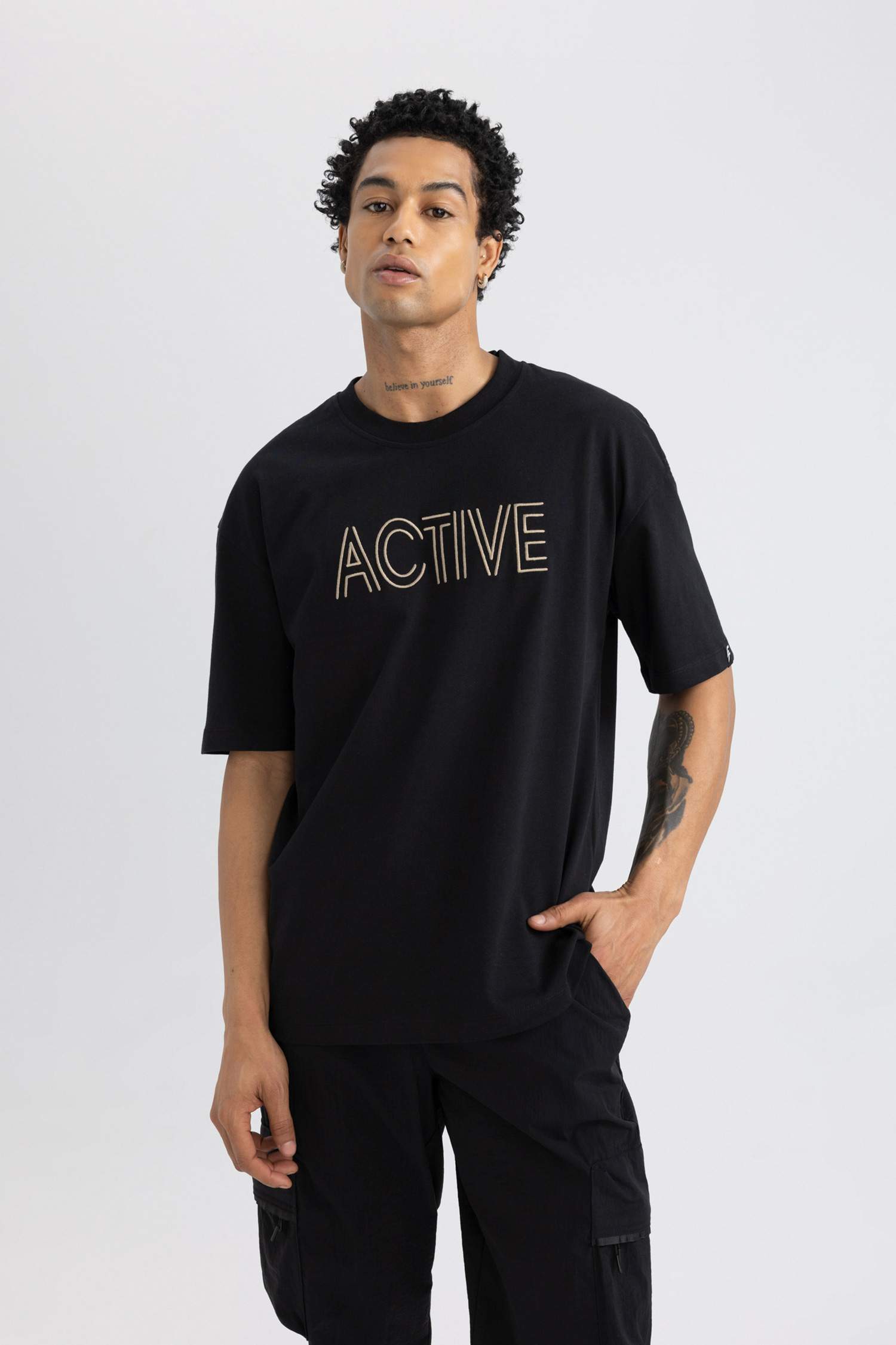 DeFactoFit Oversize Fit Embroidered T-Shirt