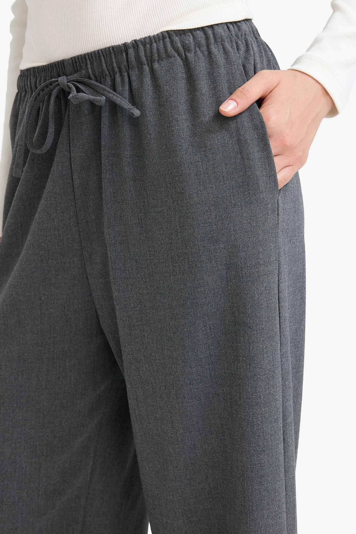 بنطلون وايد ليج برجل واسع وخصر عادي