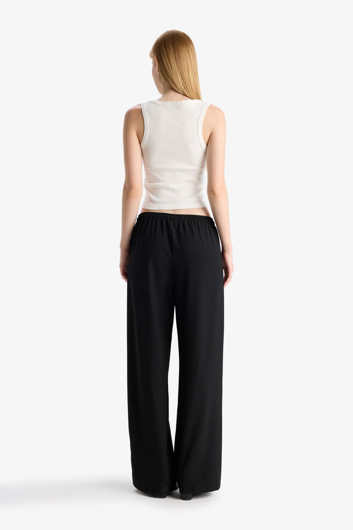 بنطلون وايد ليج برجل واسع وخصر عادي