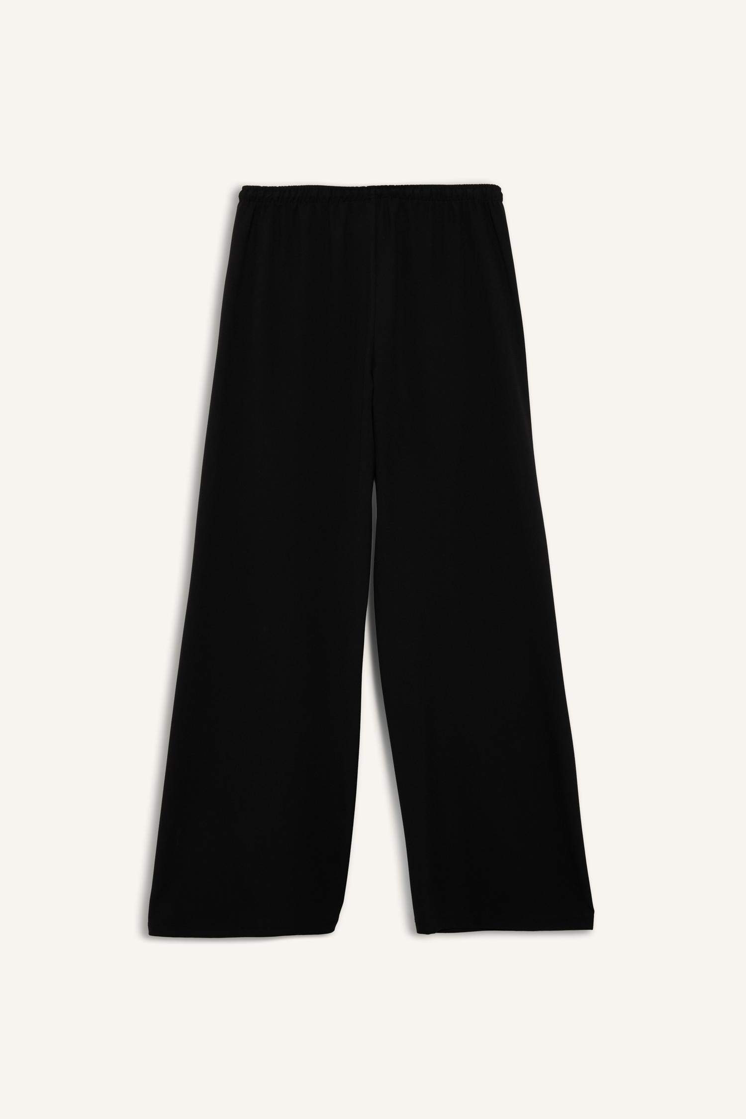 Wide Leg Double Pocket Trousers
