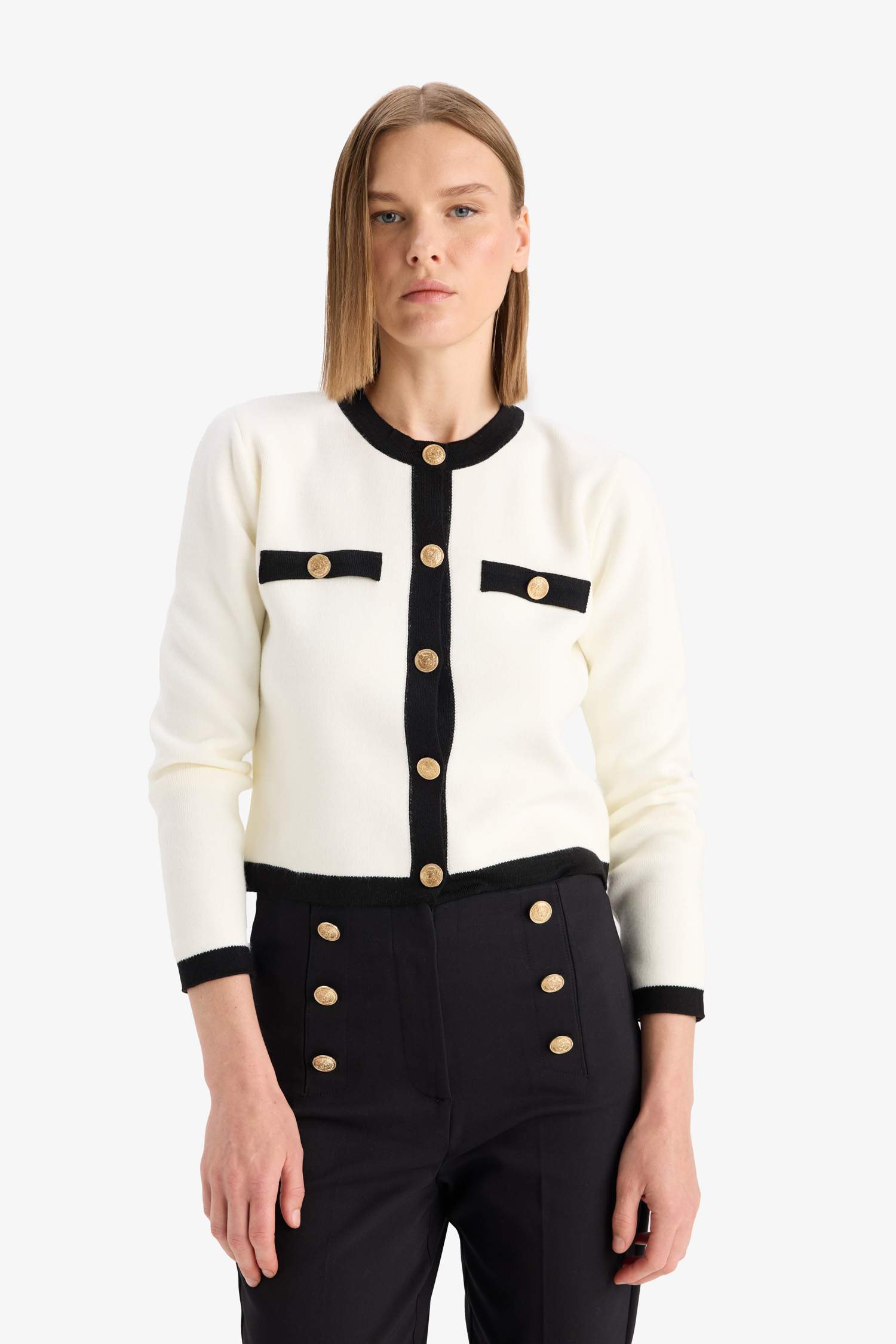 Regular Fit Bisiklet Yaka Düğmeli Triko Hırka