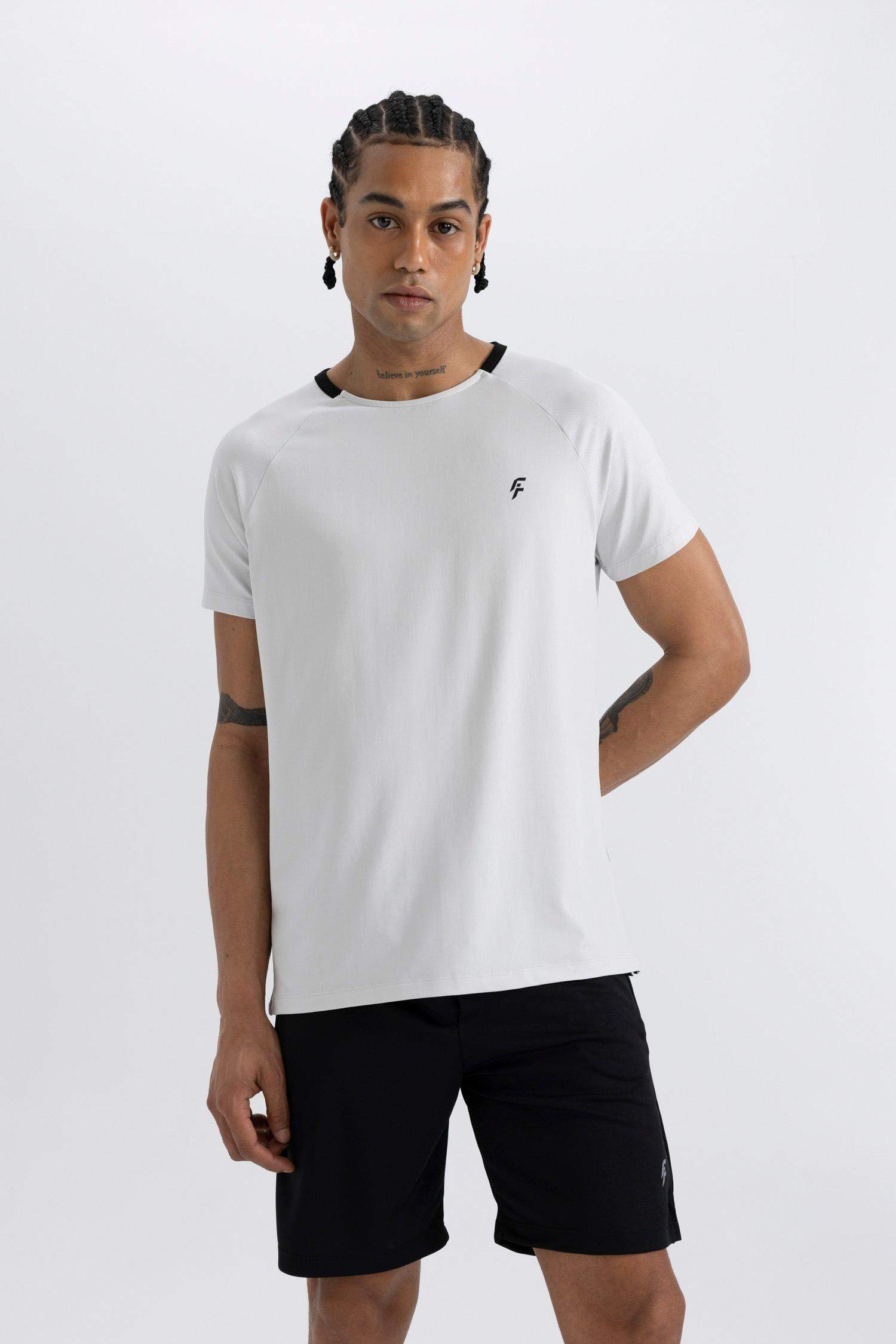 Standard Fit Crew Neck Heavy Fabric T-Shirt