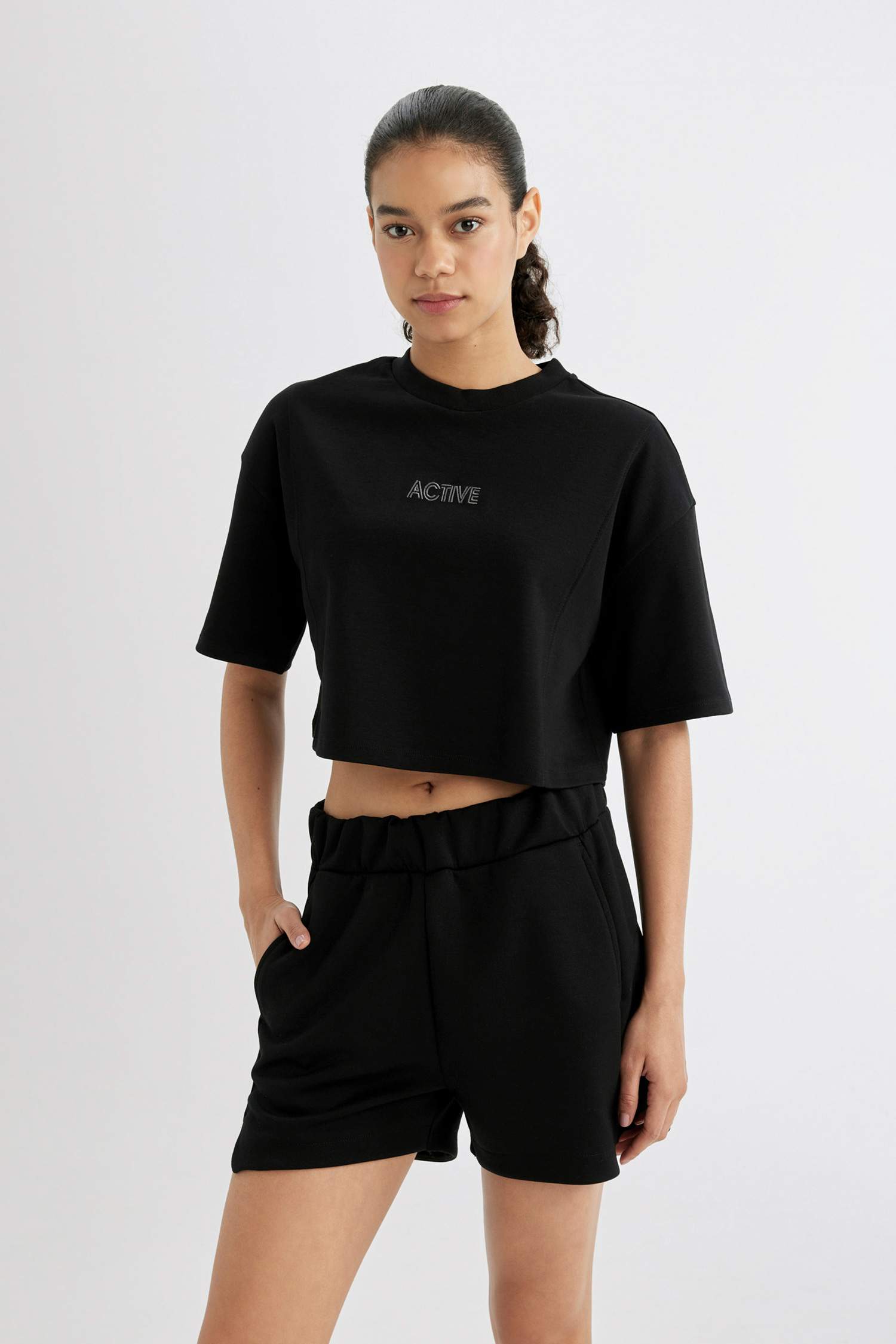 Crew Neck Printed Crop Top