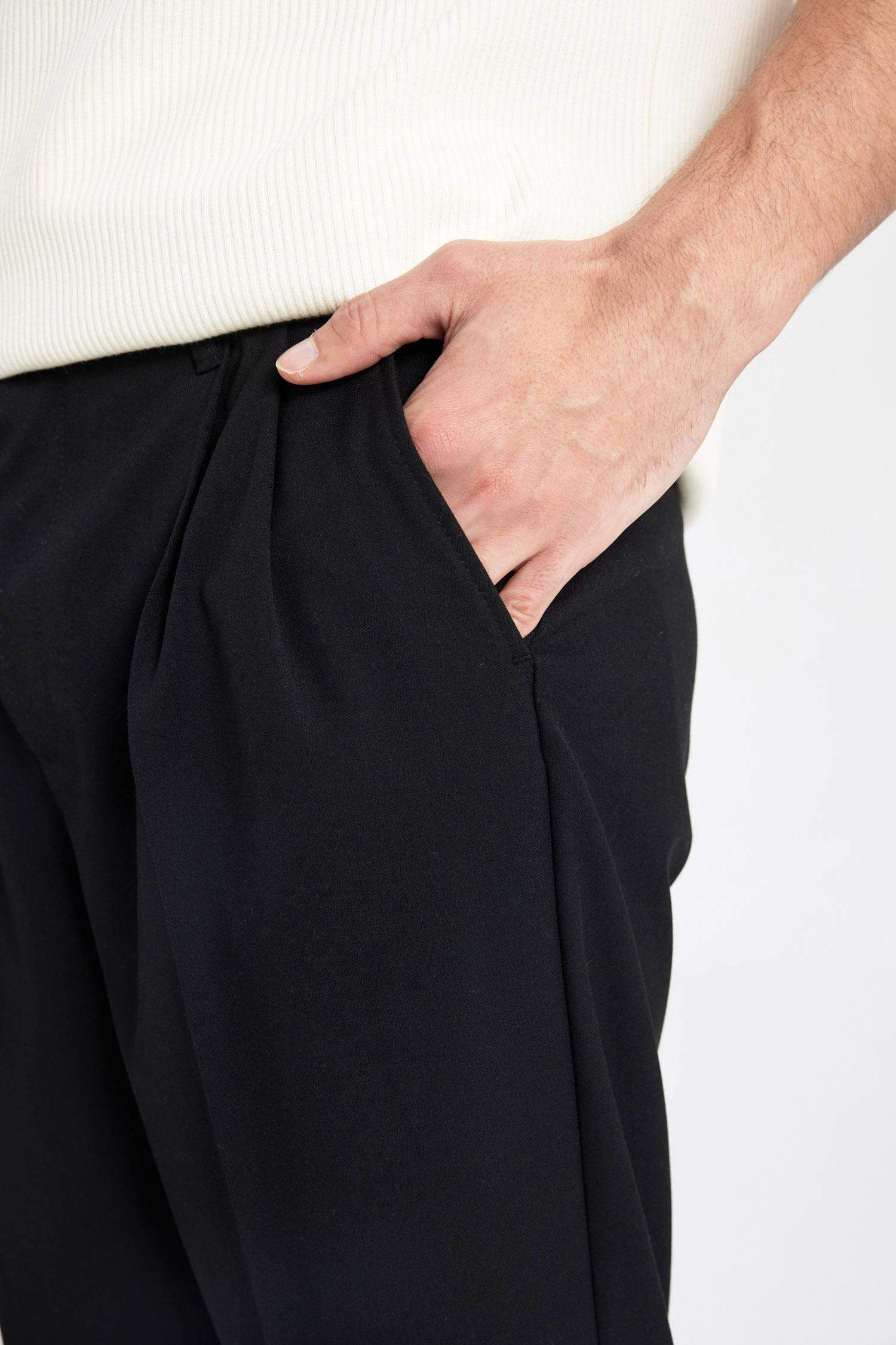 Джинсы прямого кроя