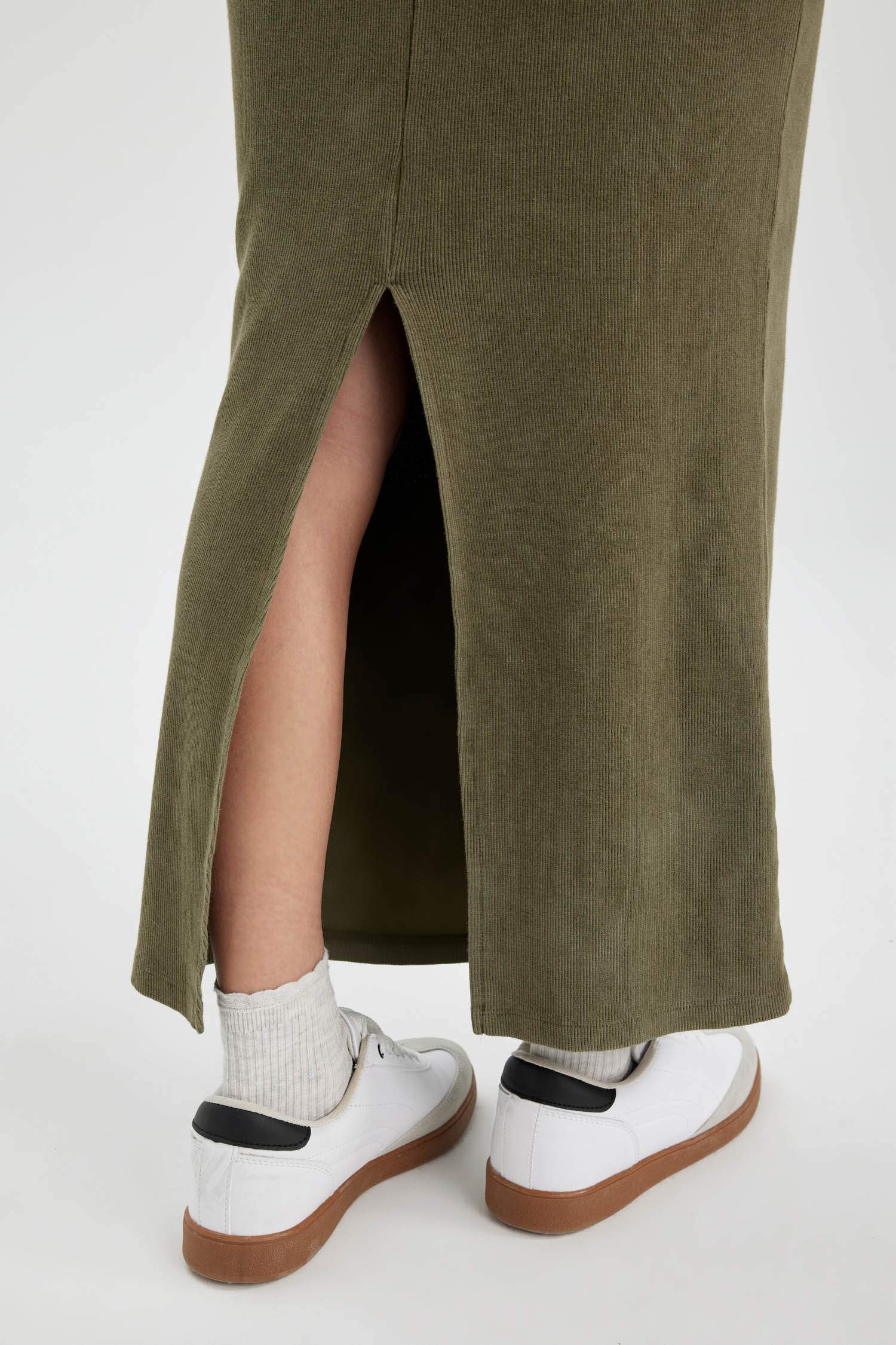 Bodycon Crew Neck Camisole Maxi Dress