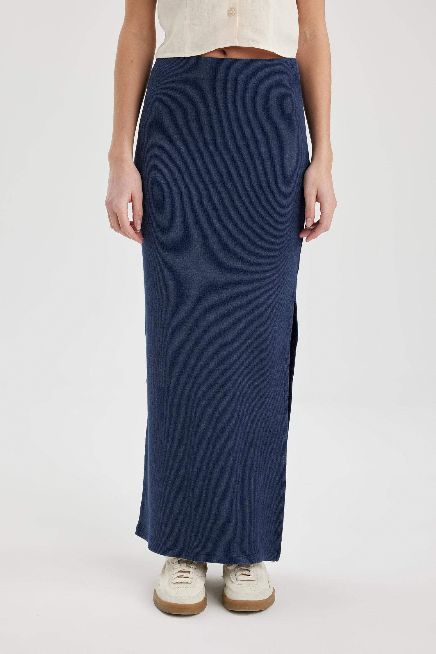 Fitilli Kaşkorse Yırtmaçlı Yıkamalı Soluk Efektli Maxi Etek