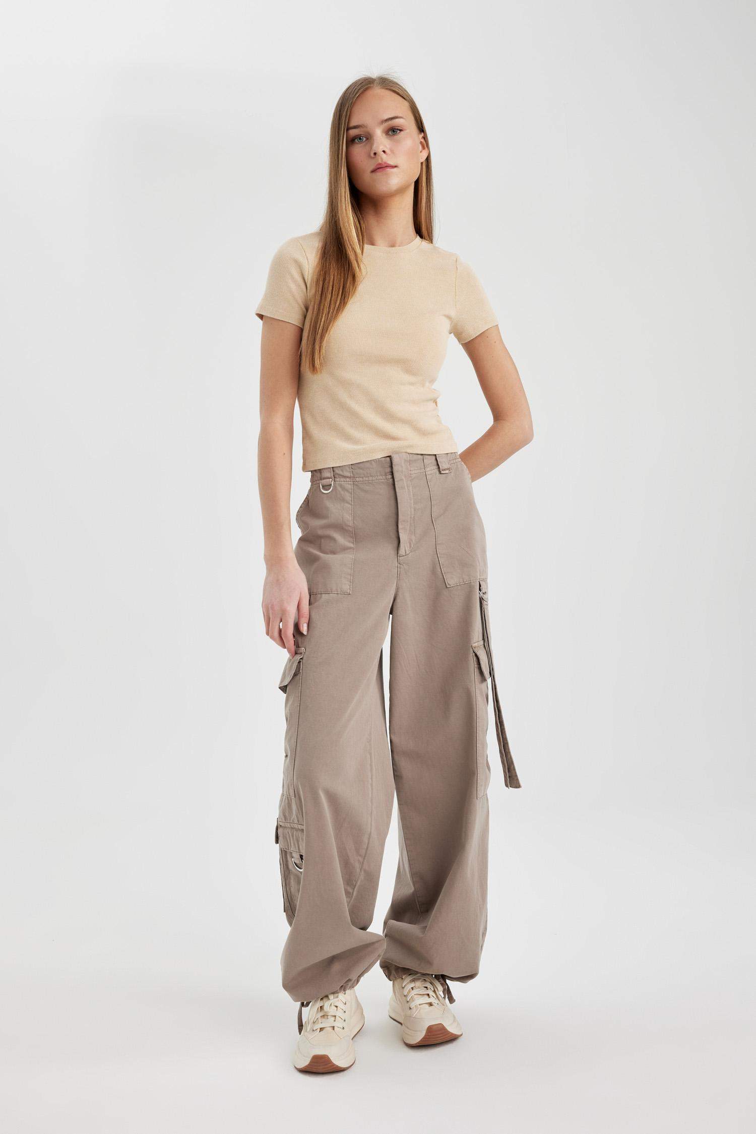 Pantalon Cargo en Gabardine à Taille Haute avec Poches Cargo