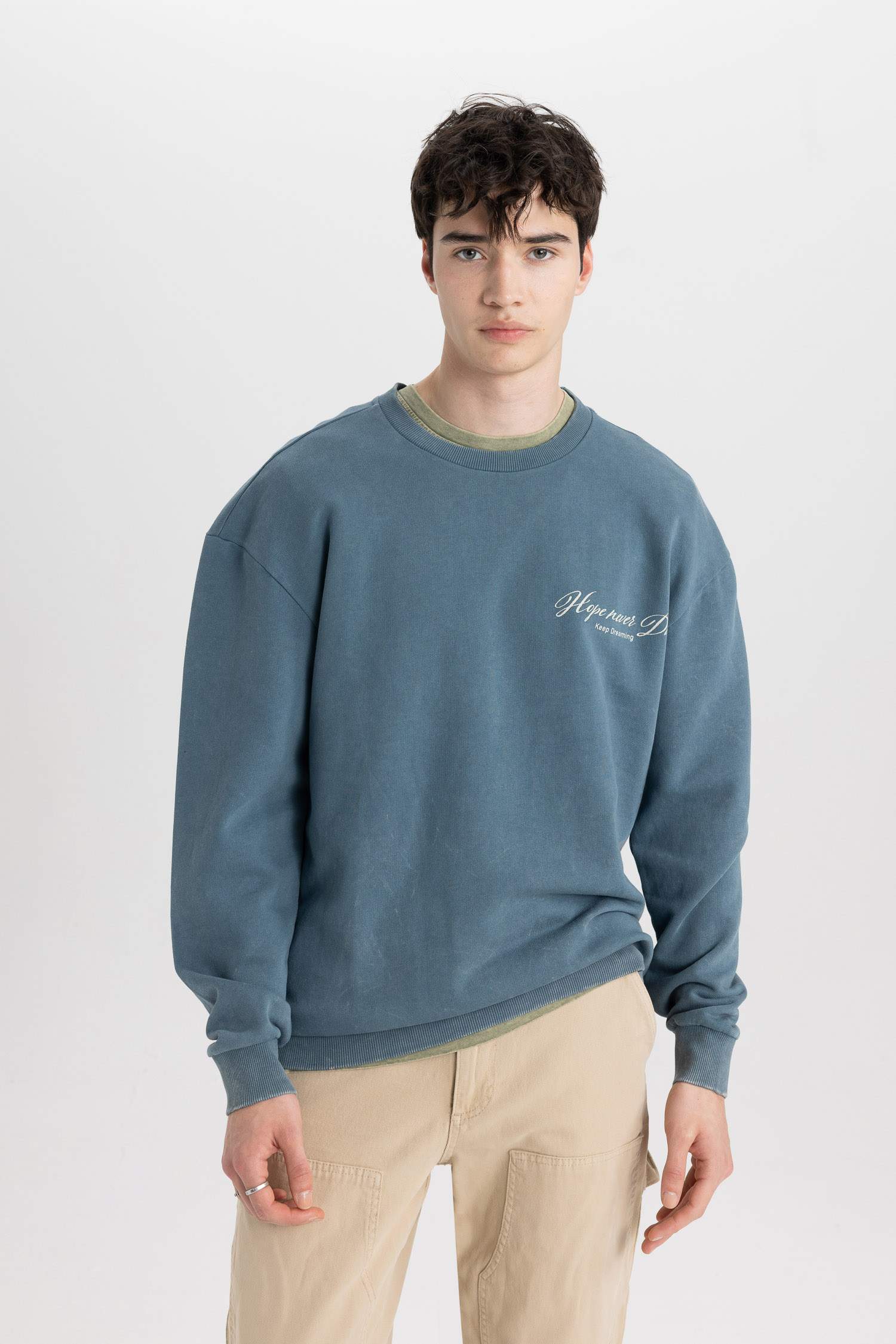 Comfort Regular Fit Rahat Kalıp Bisiklet Yaka Sırt Baskılı Sweatshirt
