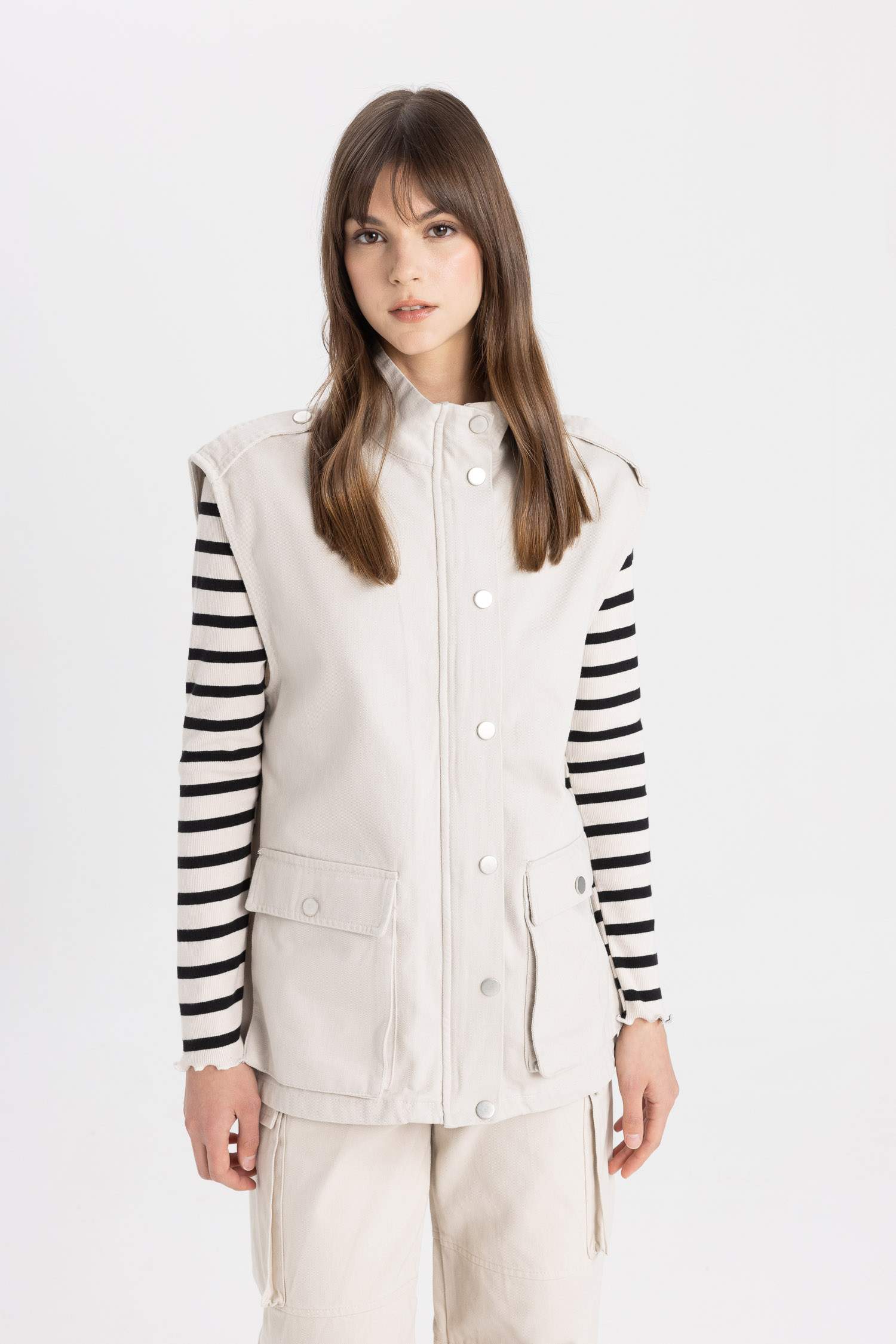 Half Turtleneck Gabardine Vest