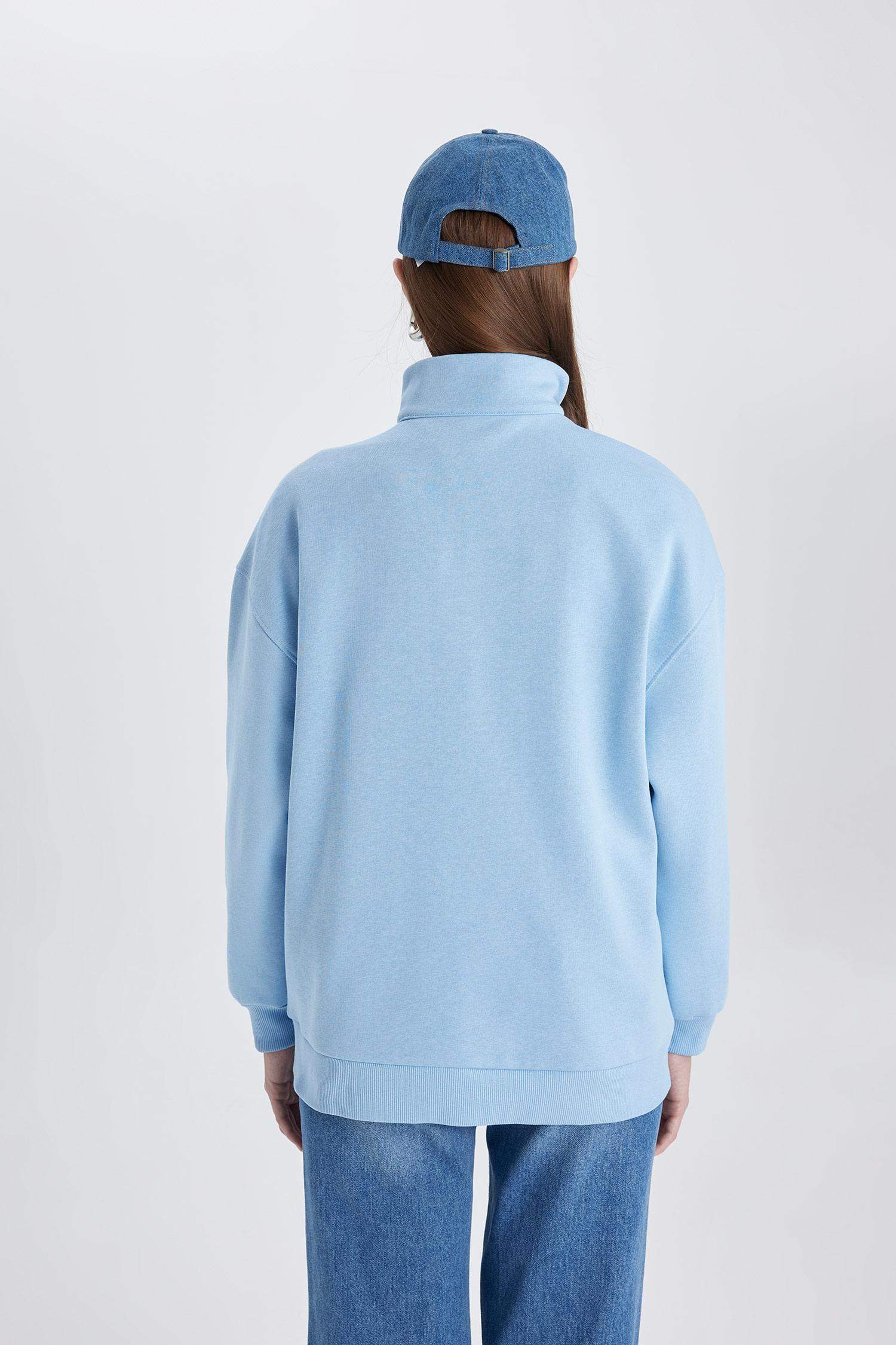 سويت تونيك قماش سميك قصة عادية وبطانة ناعمة