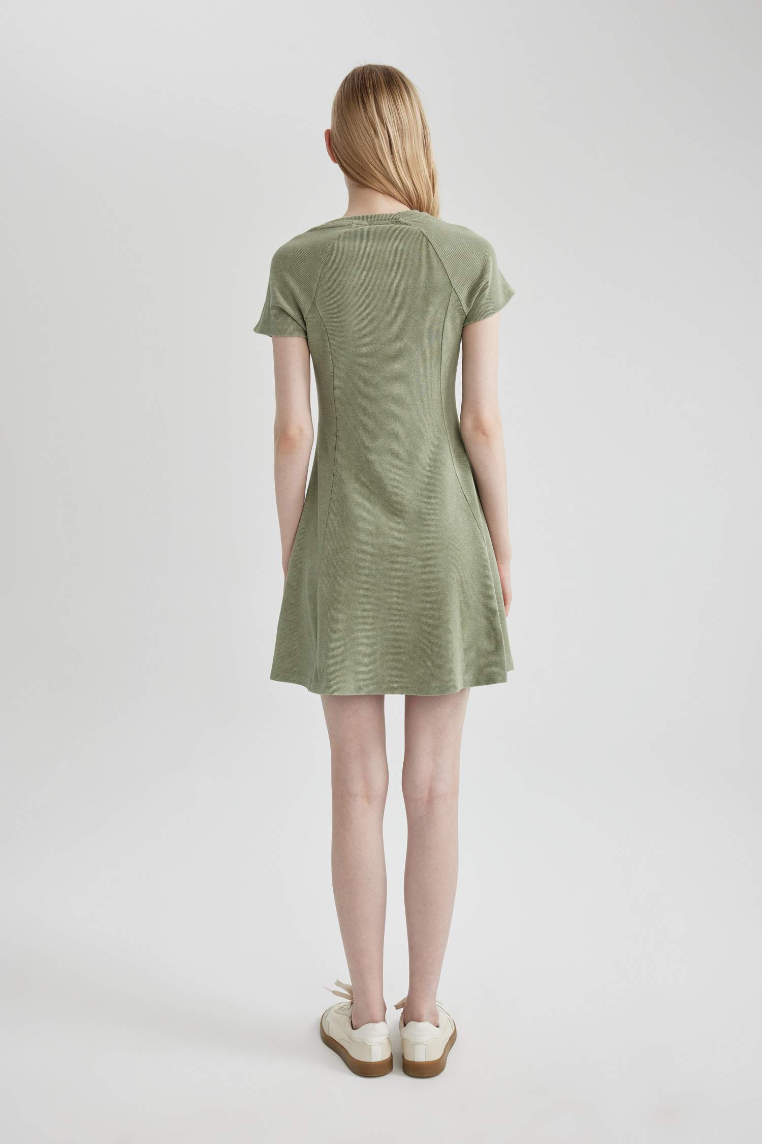 A Kesim Fitilli Kaşkorse Mini Kısa Kollu Yıkamalı Soluk Efektli Elbise