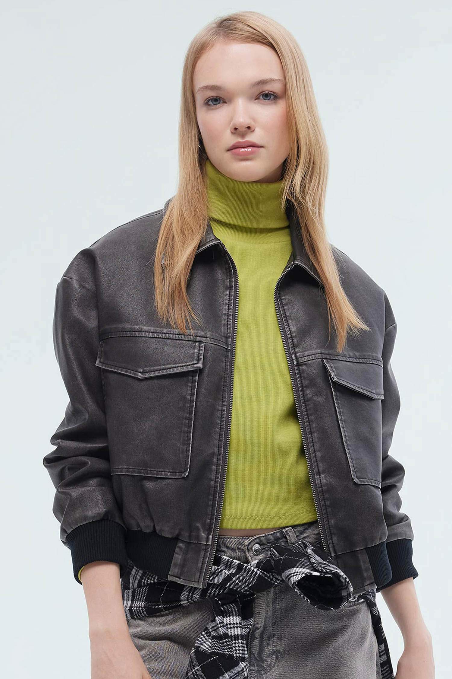 Su Geçirmez Suni Deri Ceket Mont Regular Kalıp Polo Yaka Fermuarlı Eskitme