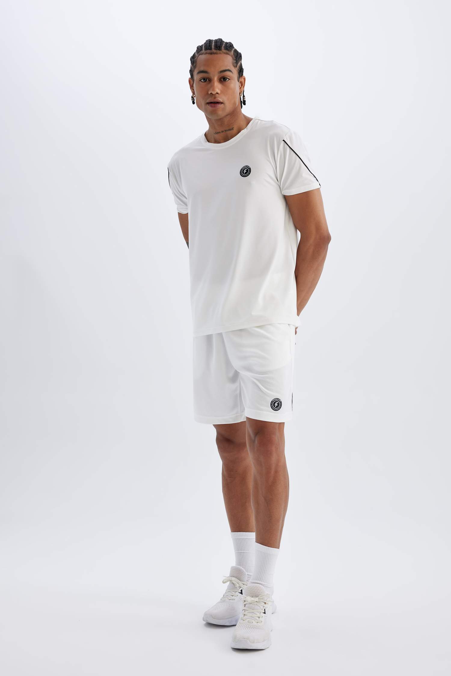 Standard Fit Crew Neck Printed Heavy Fabric Sports T-Shirt