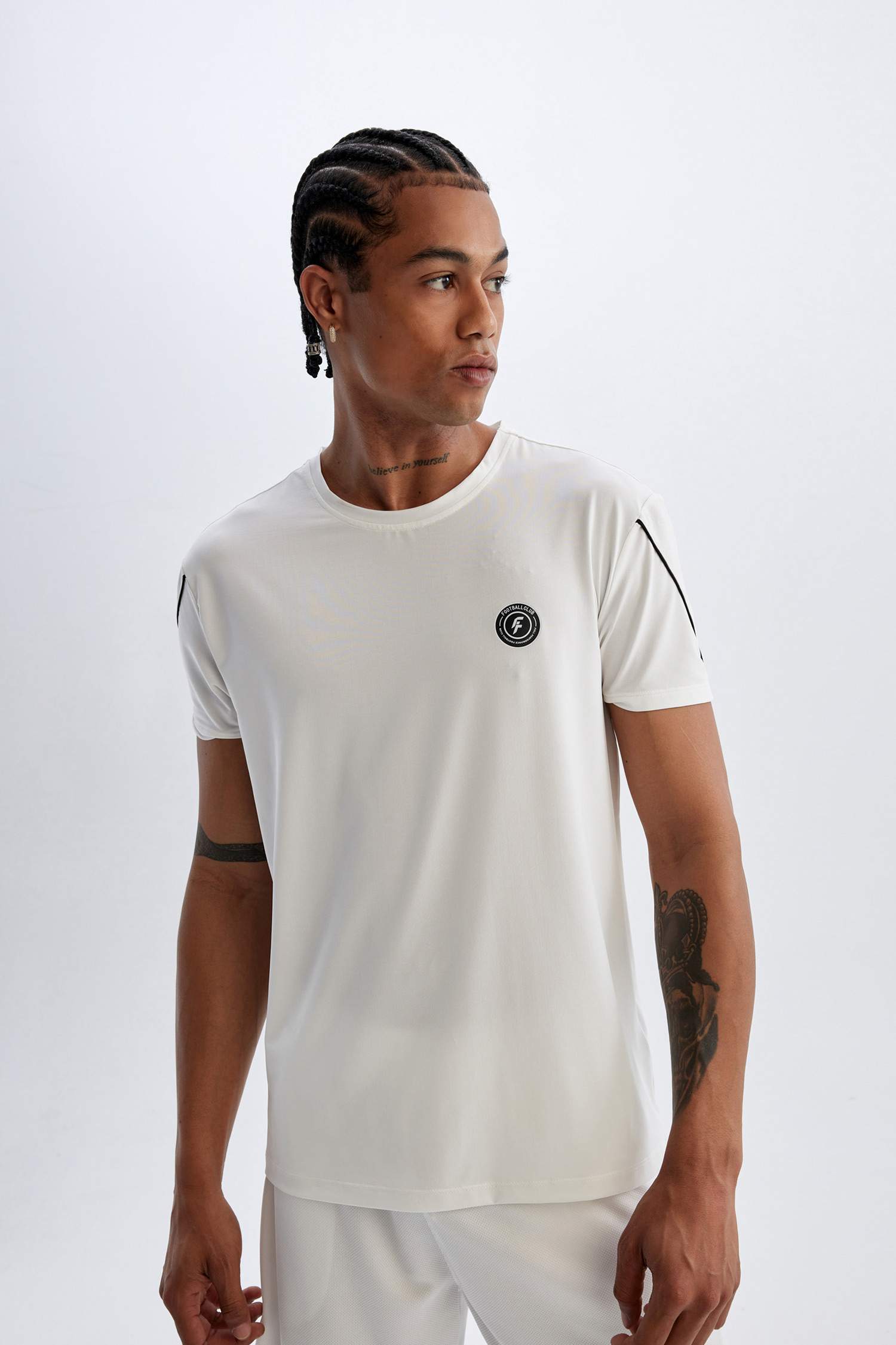 Standard Fit Crew Neck Printed Heavy Fabric Sports T-Shirt