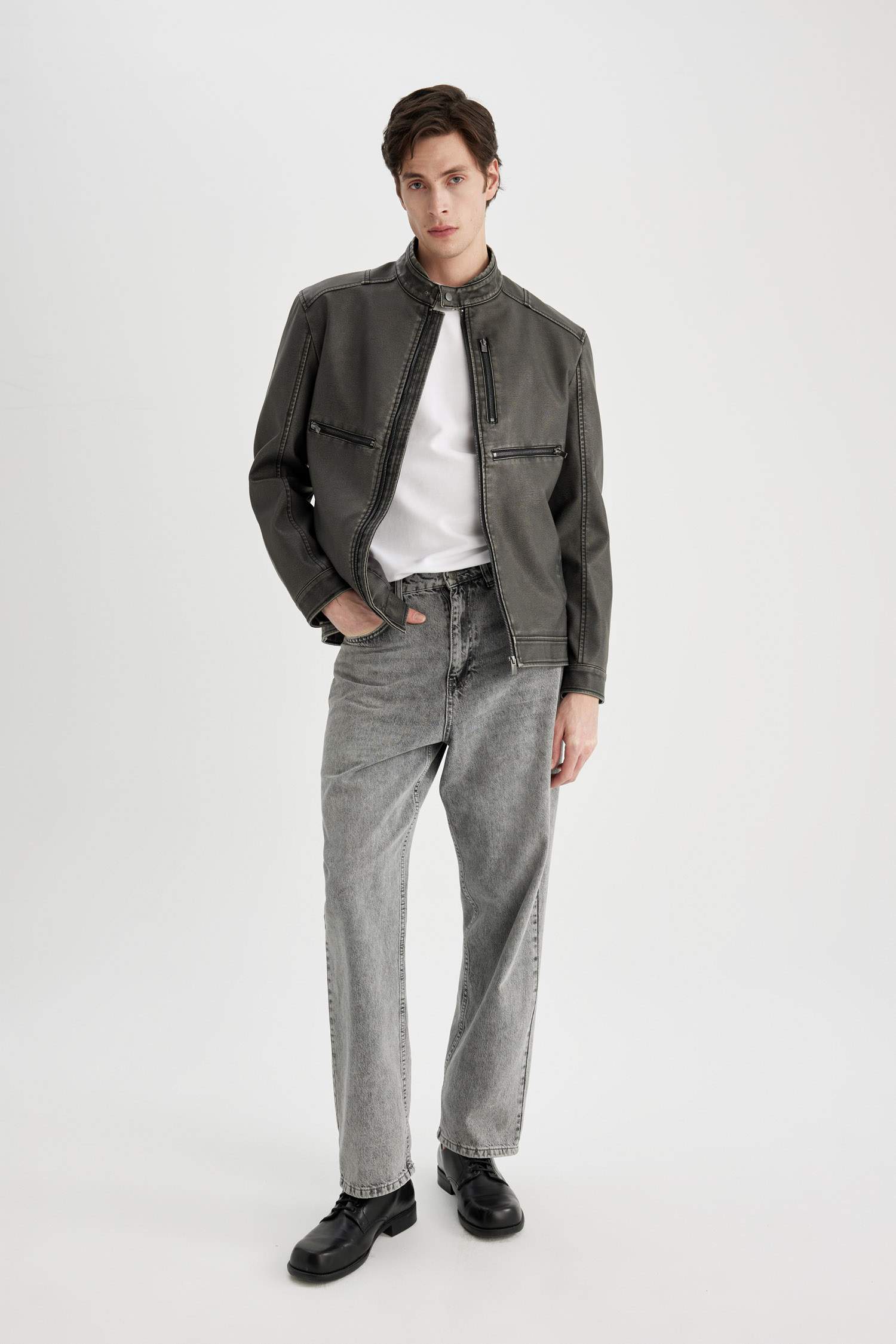 Slim Fit Dar Kesim Suni Deri Mont Ceket Dar Kesim Dik Yaka Fermuarlı Cepli Mevsimlik 