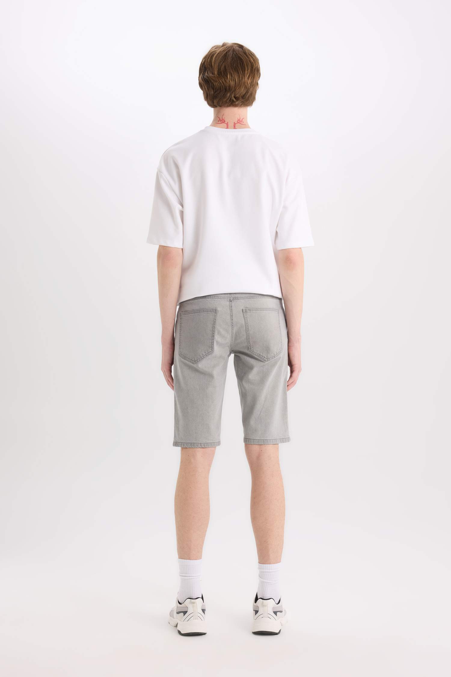 Slim Fit Dar Kesim Jean Bermuda Şort