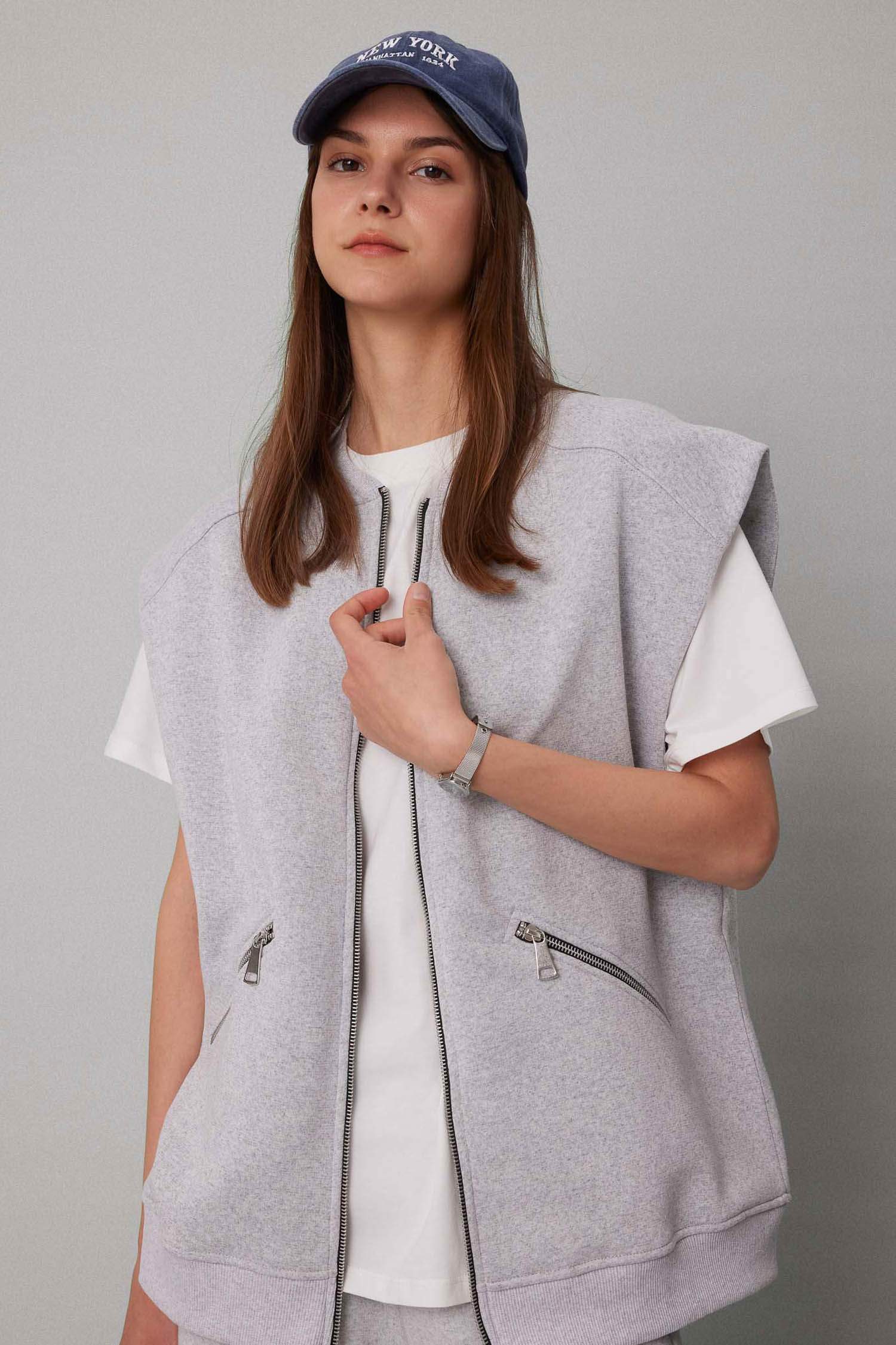 Kolej Yaka Basic Düz Fermuarlı Cepli İçi Yumuşak Tüylü Kolsuz Bomber Hırka