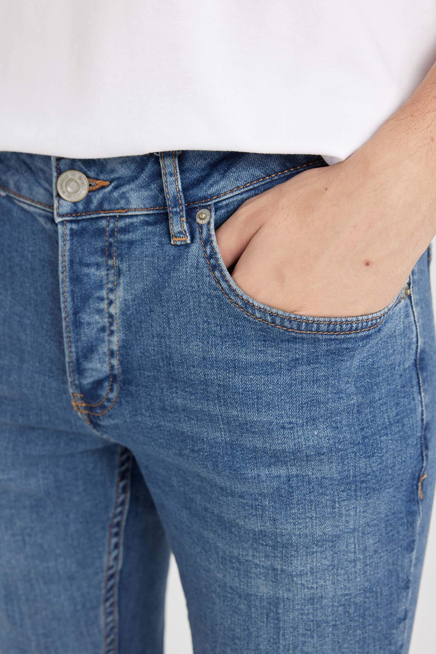 Carlo Skinny Fit Extra Slim Fit Normal Waist Jeans