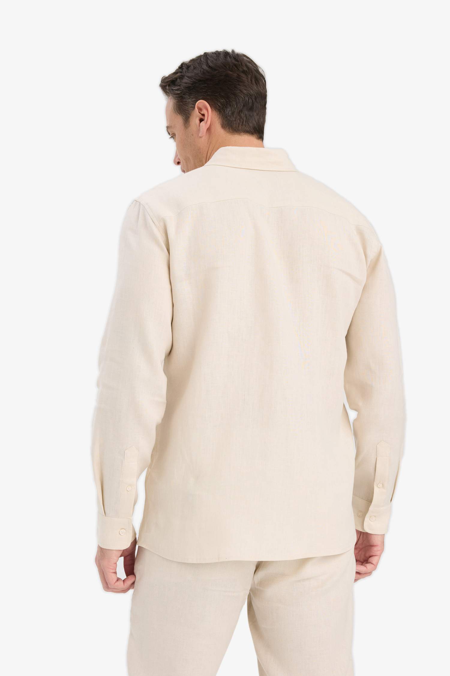 قميص كتان عادي كم طويل قصة عادية برقبة بولو