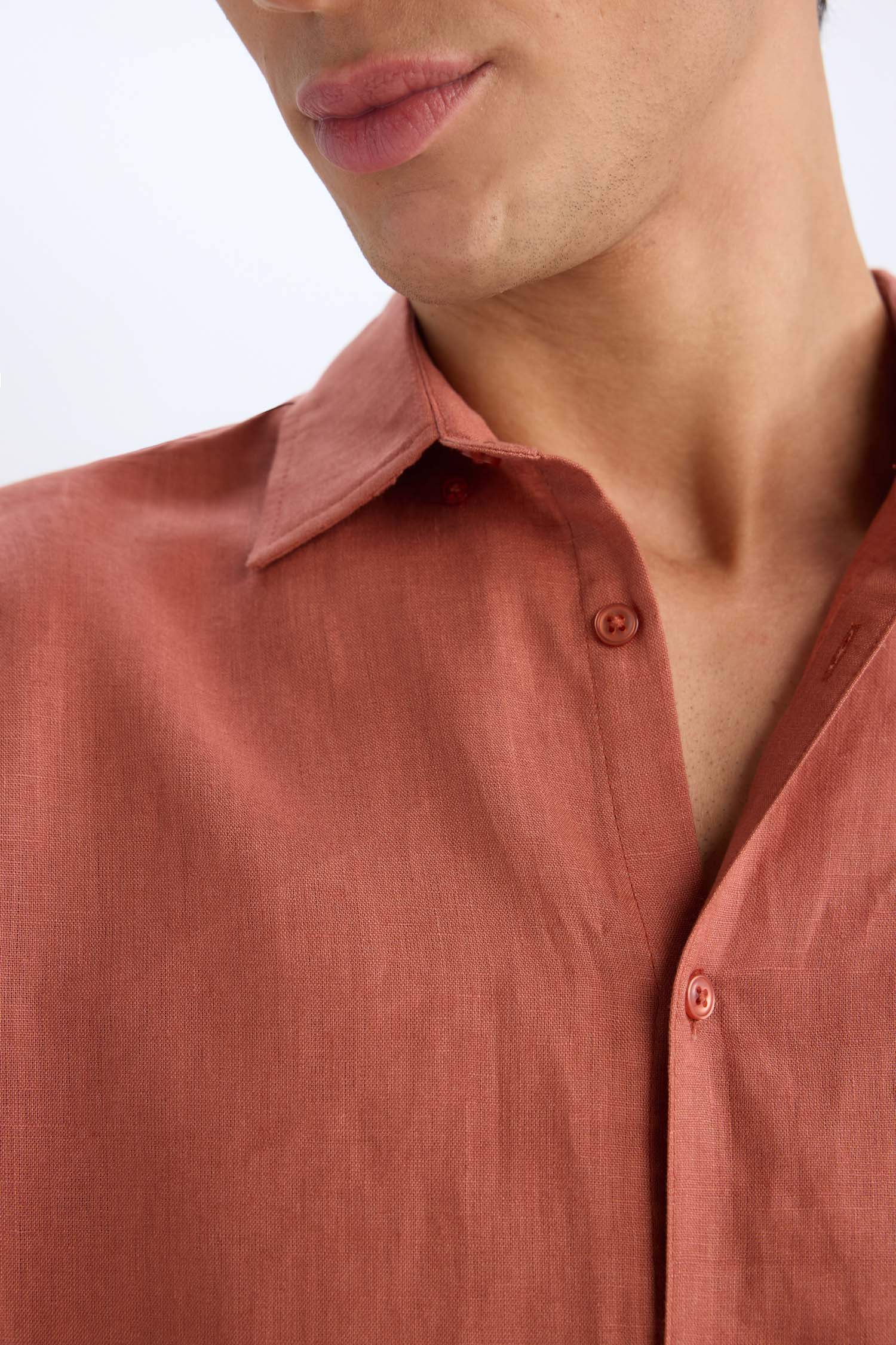 қалыпты пішім Ұзын жеңді көйлек