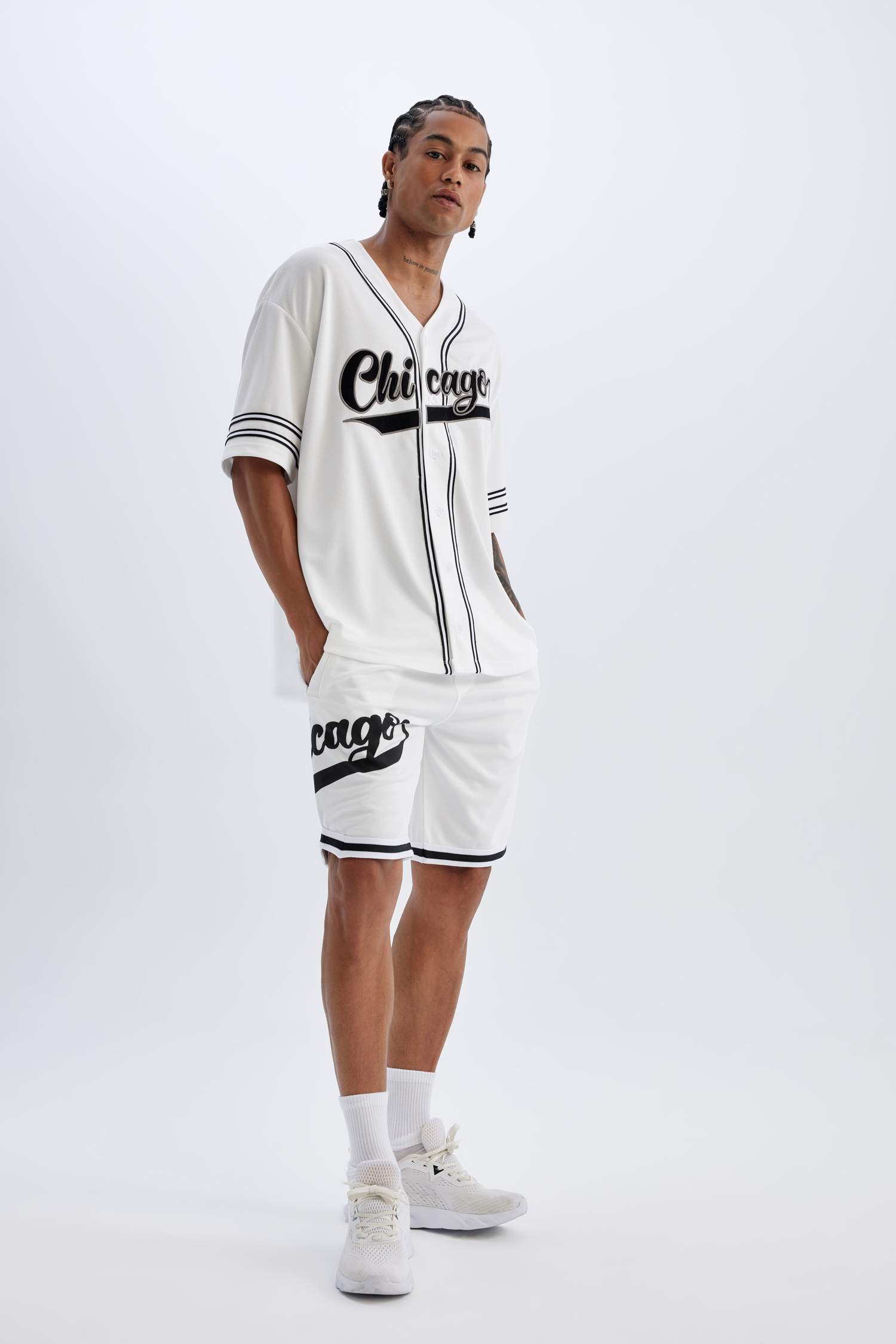 Standard Fit Printed Short Leg Heavy Fabric Shorts