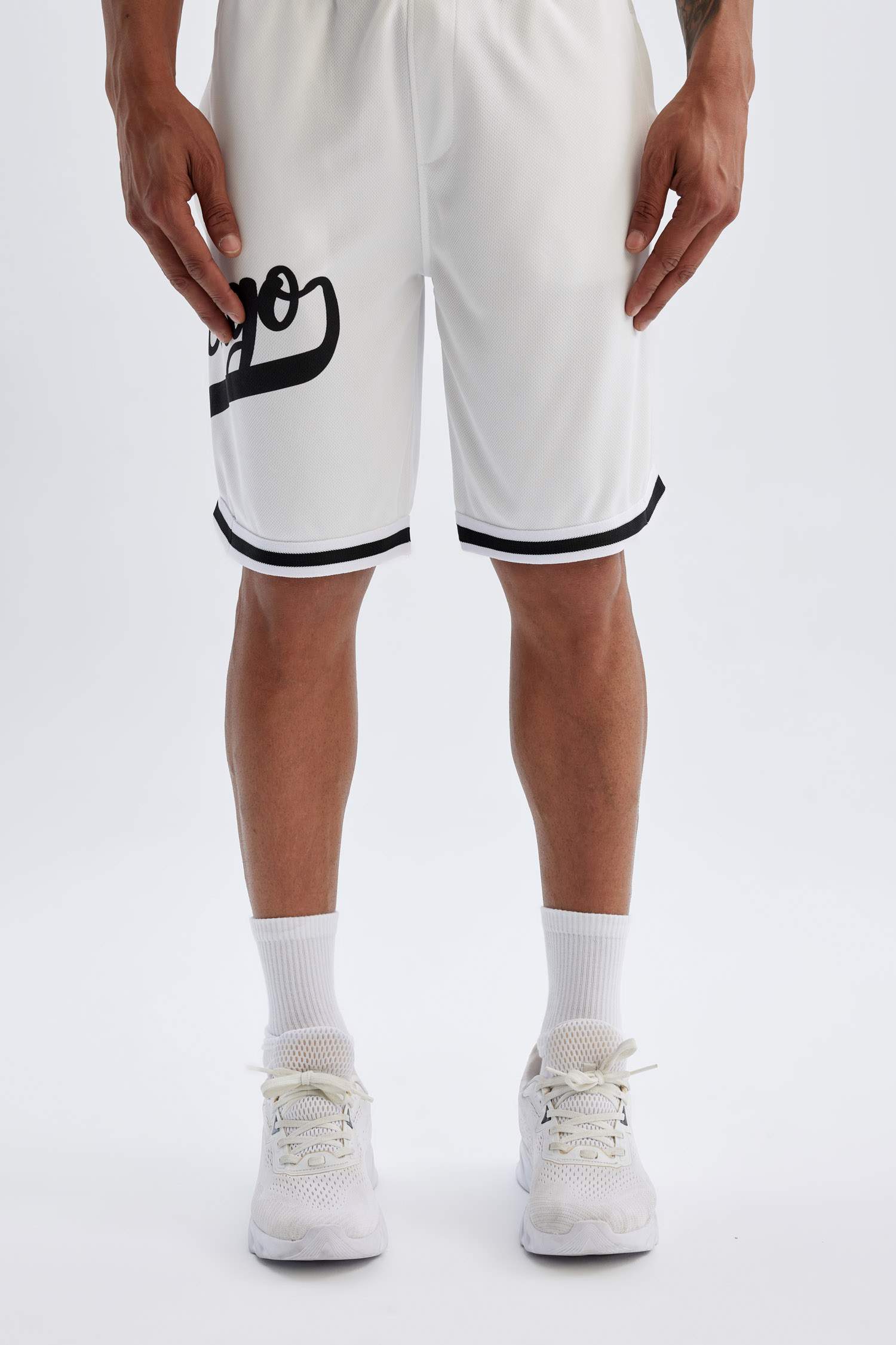 Standard Fit Printed Short Leg Heavy Fabric Shorts