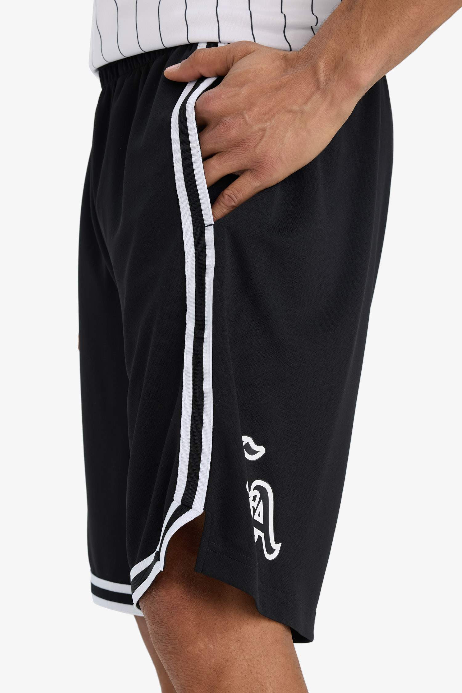 شورت رياضي قصير قصة عادية من DeFactoFit