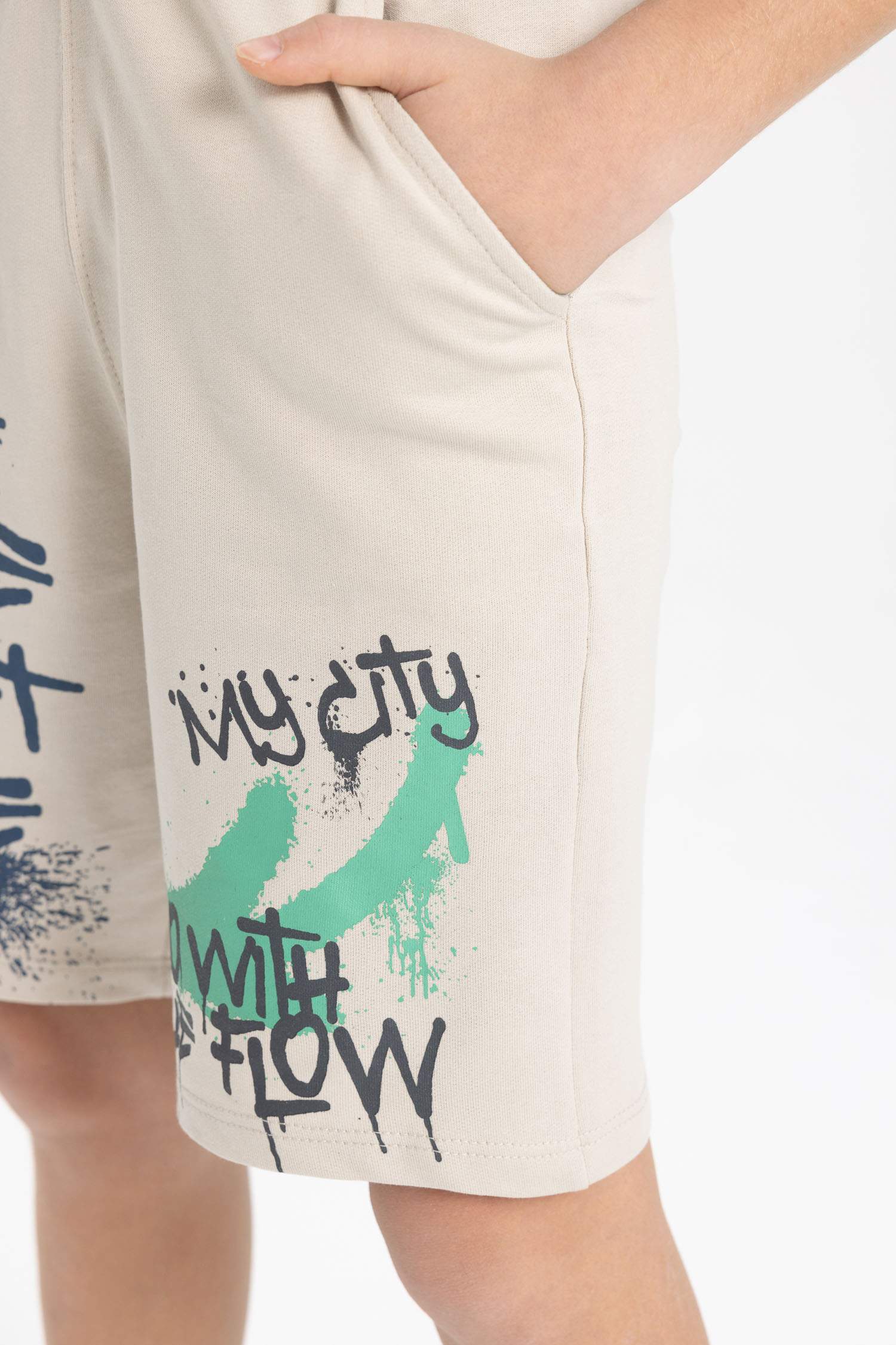 Erkek Çocuk Baskılı Şort