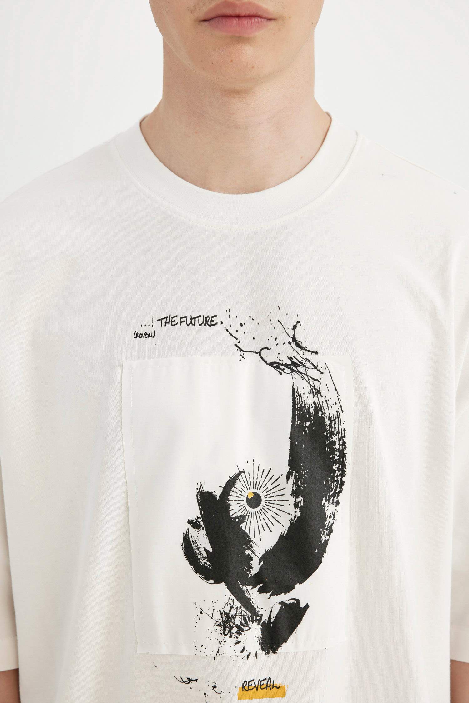 Loose Fit Crew Neck Printed T-Shirt