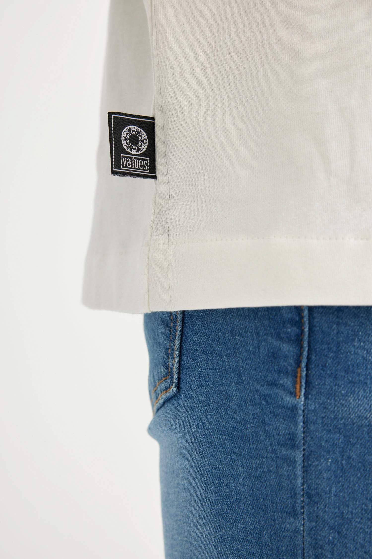 Loose Fit Crew Neck Printed T-Shirt