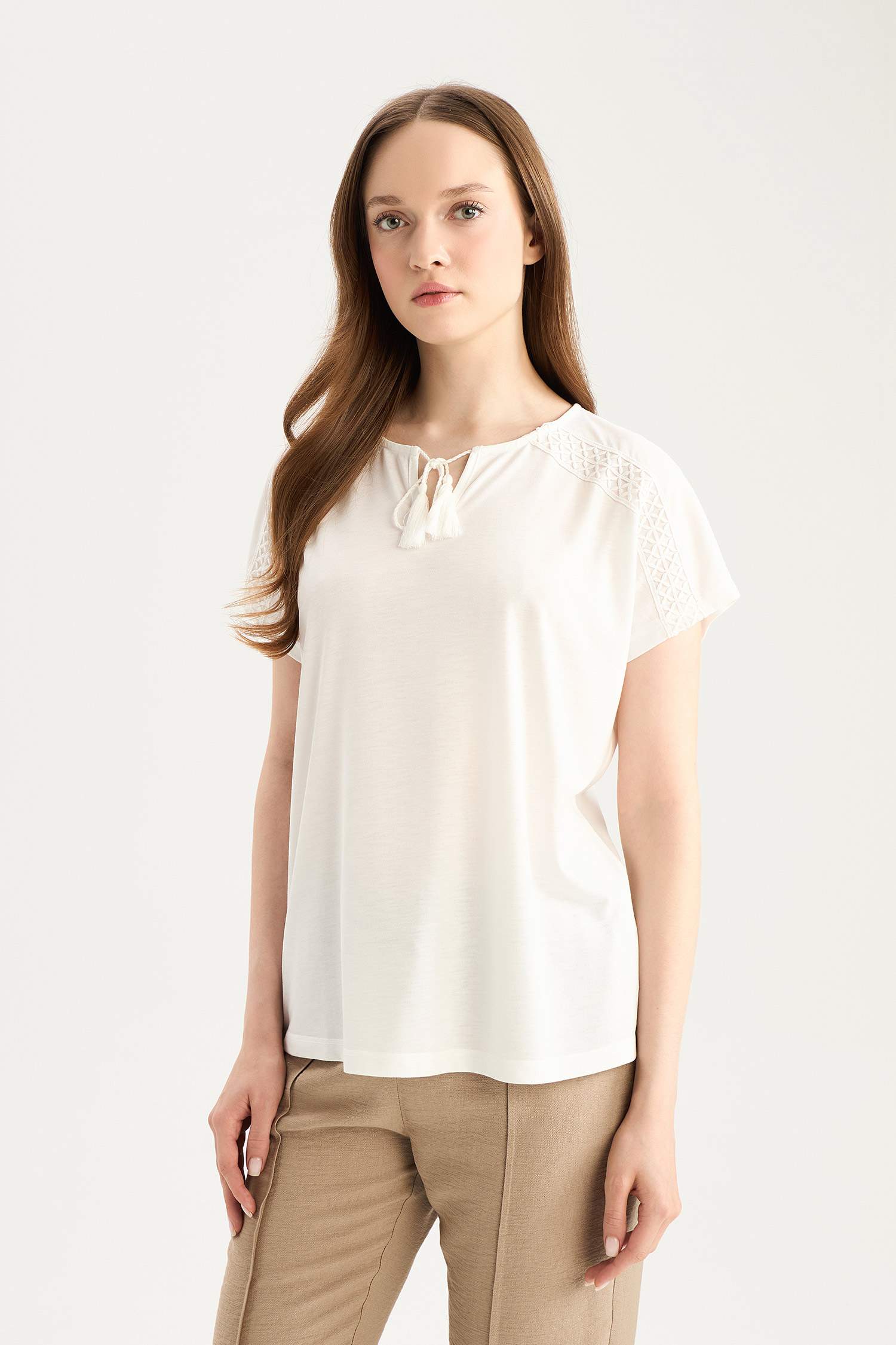 Bisiklet Yaka Casual Kısa Kollu Tişört