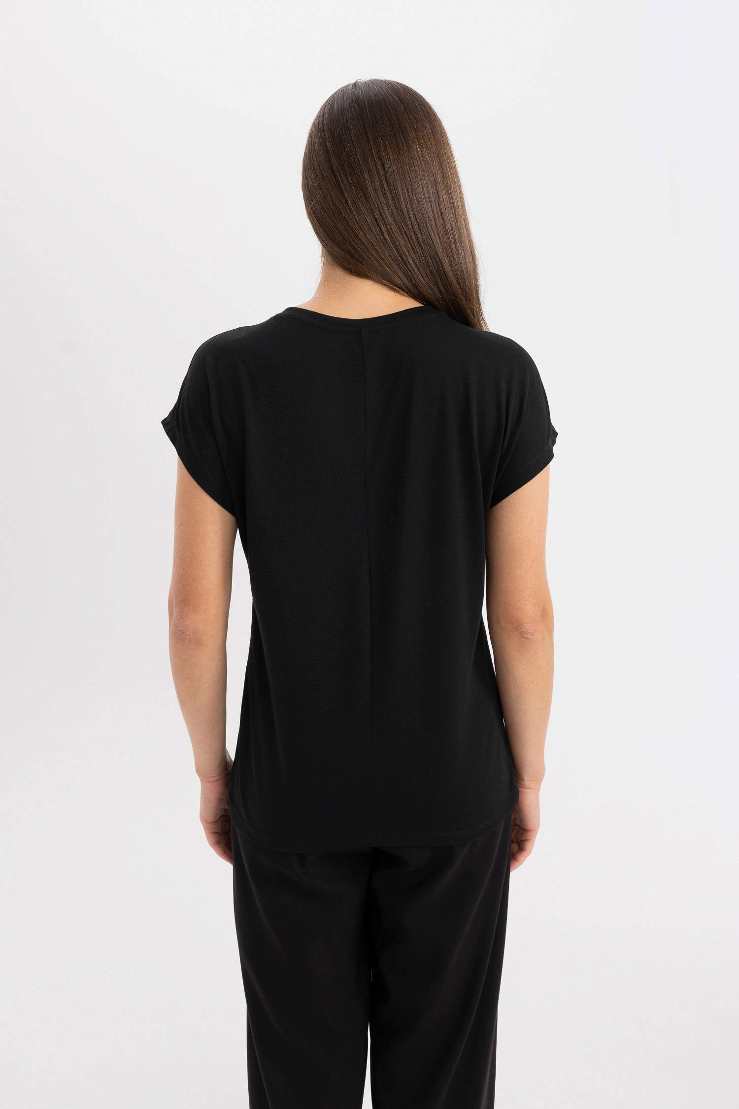 T-Shirt Brodé À Manches Courtes et Col Rond