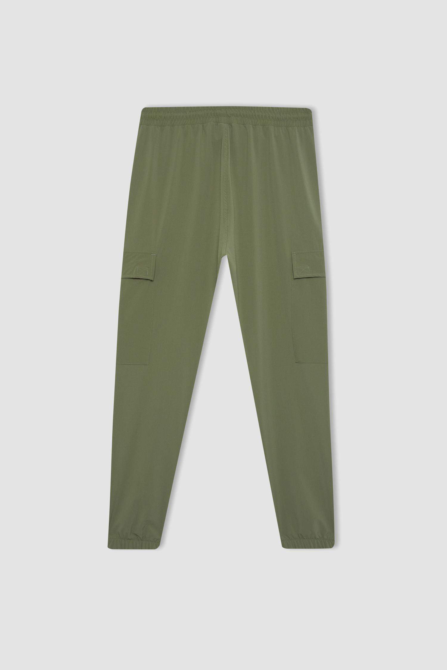 DeFactoFit Sporcu Jogger Eşofman Altı Standart Fit Dokuma Kargo Cepli Lastikli Paça