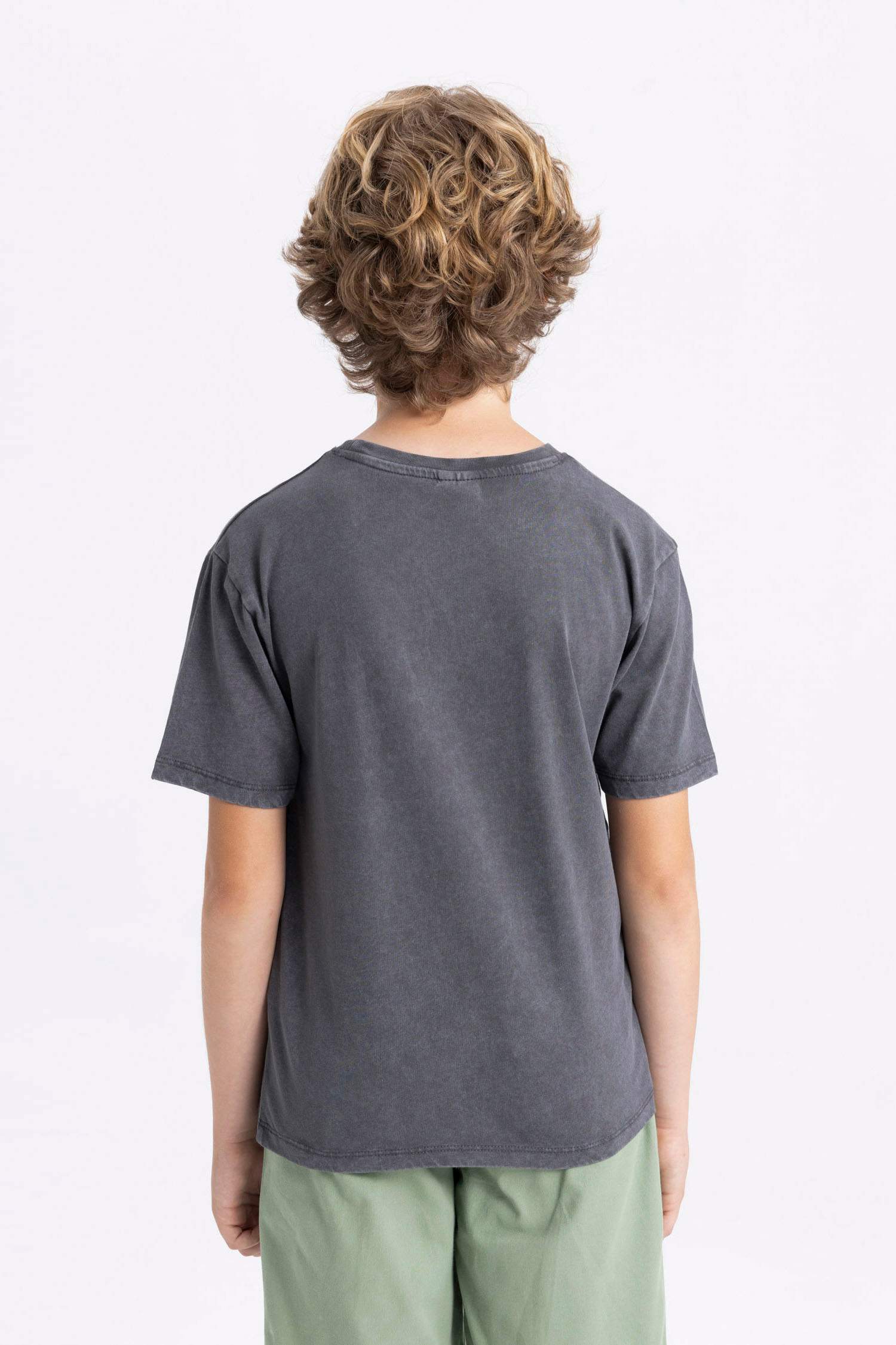 Boy Crew Neck Washed Faded Effect T-Shirt