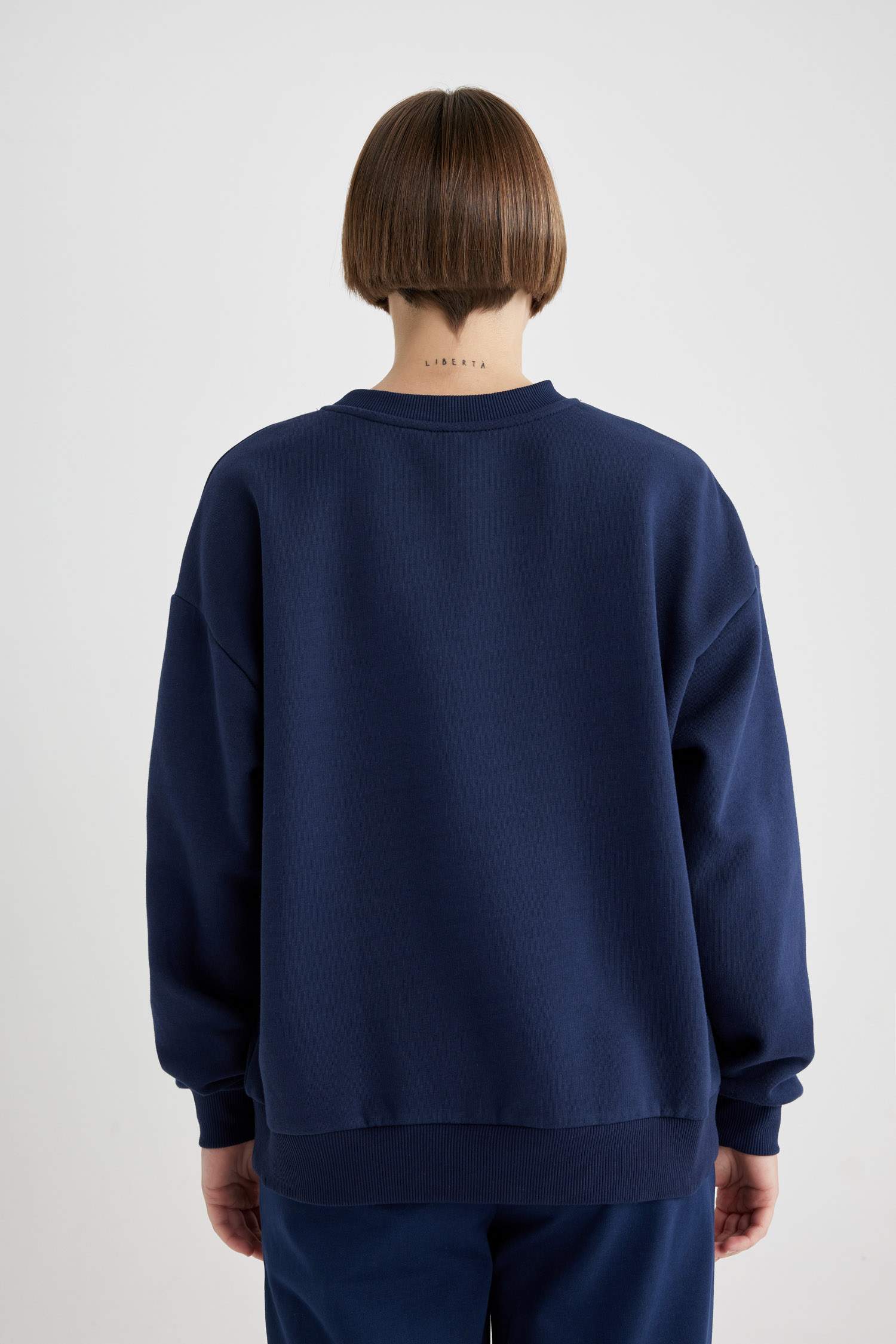 Relax Fit Crew Neck Printed Thick Sweatshirt