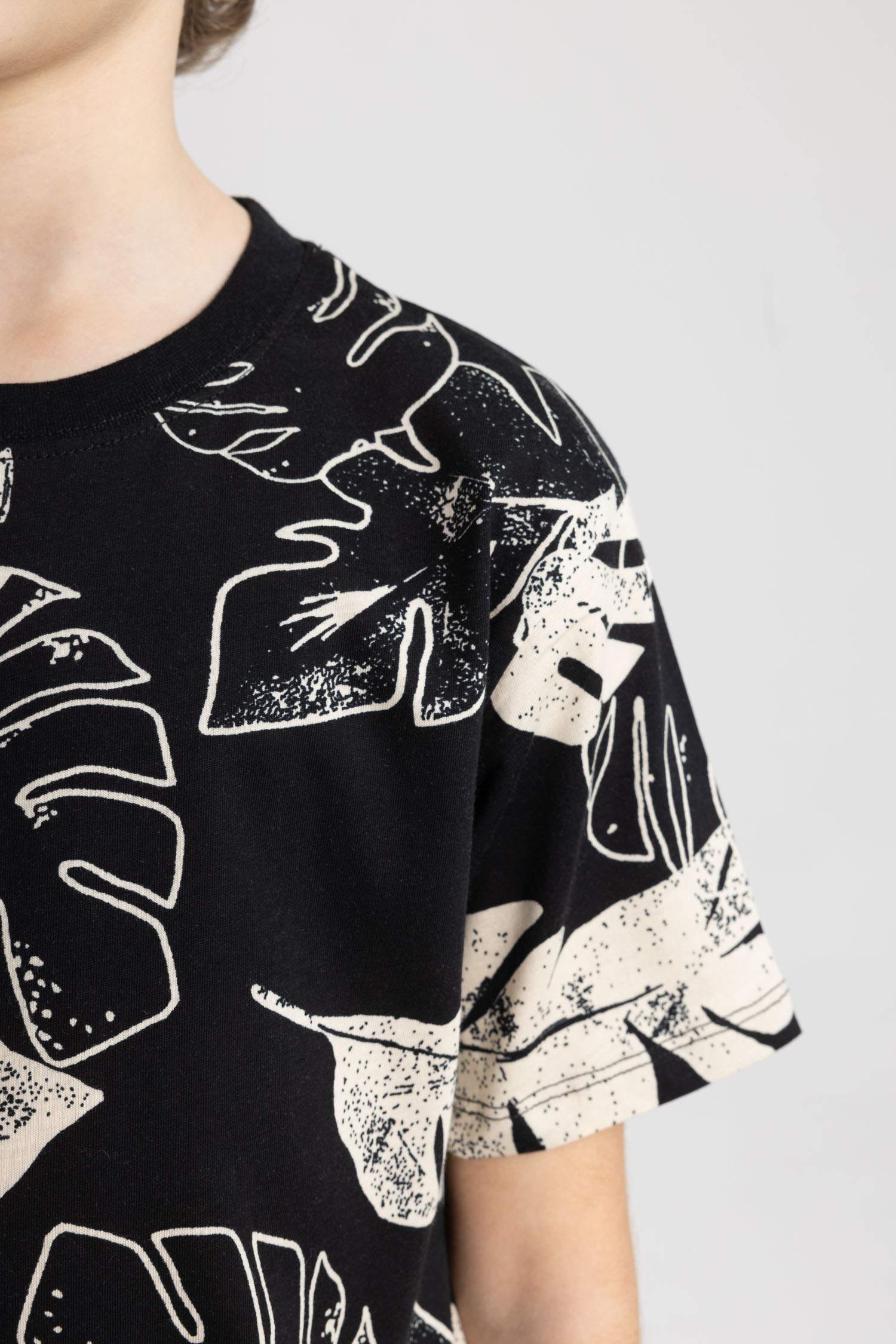 T-Shirt À Manches Courtes Imprimé à Col Rond pour Garçon