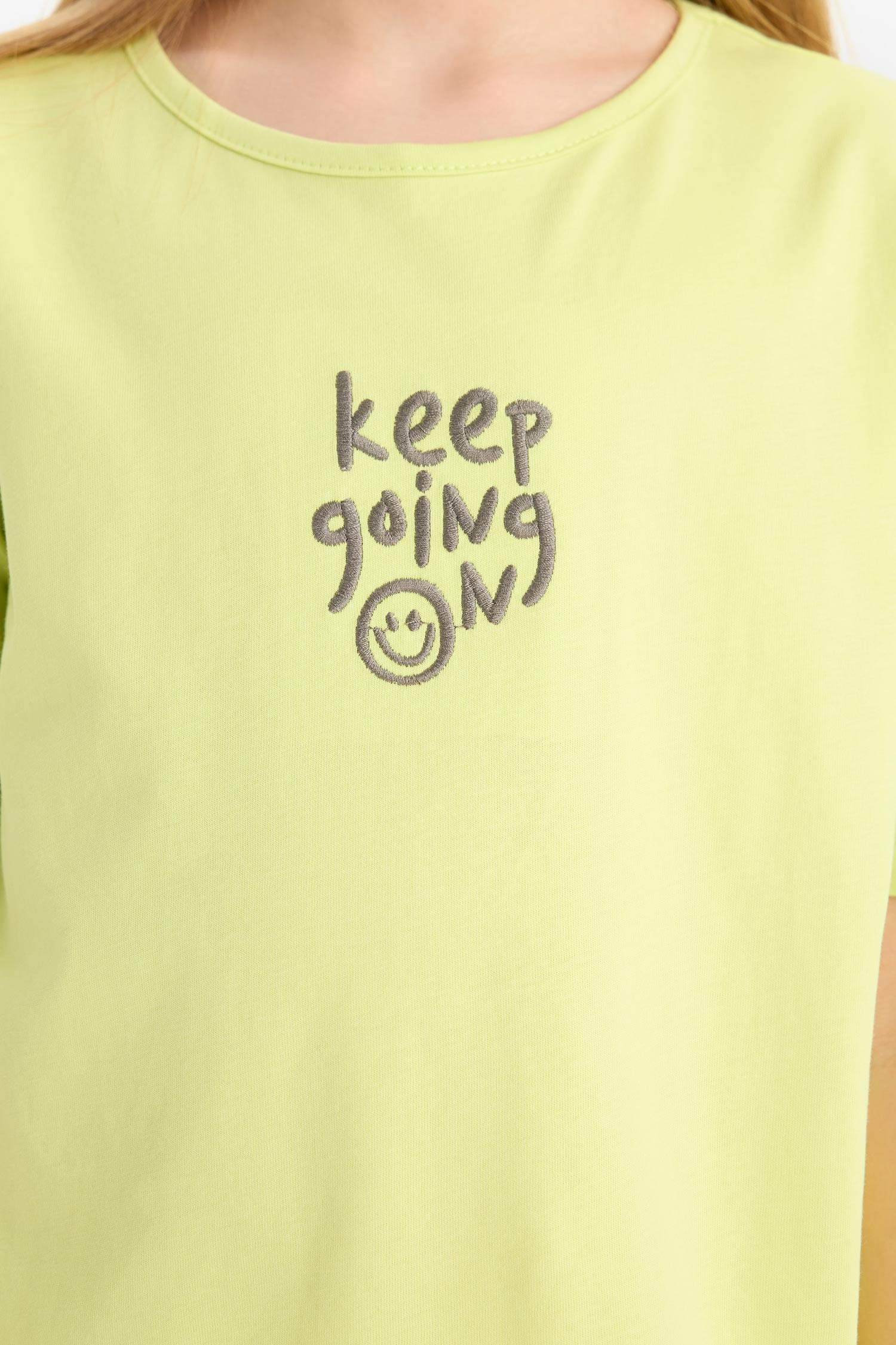 بيجامة تطريز قصة عادية من قطعتين