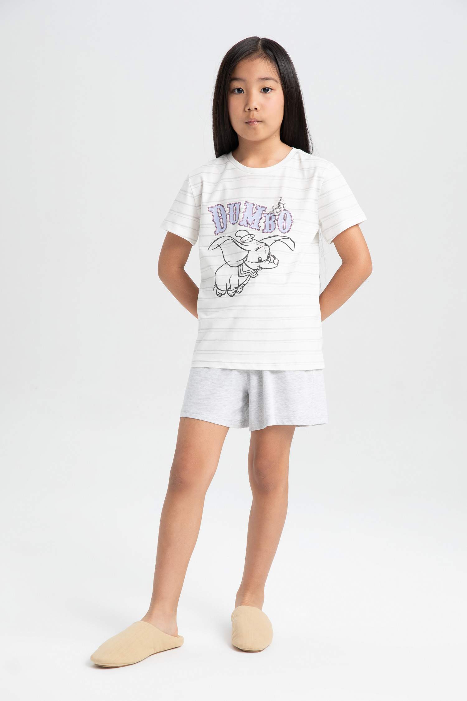 Kız Çocuk Disney Dumbo Pijama Takımı Kısa Kollu Üst Şort