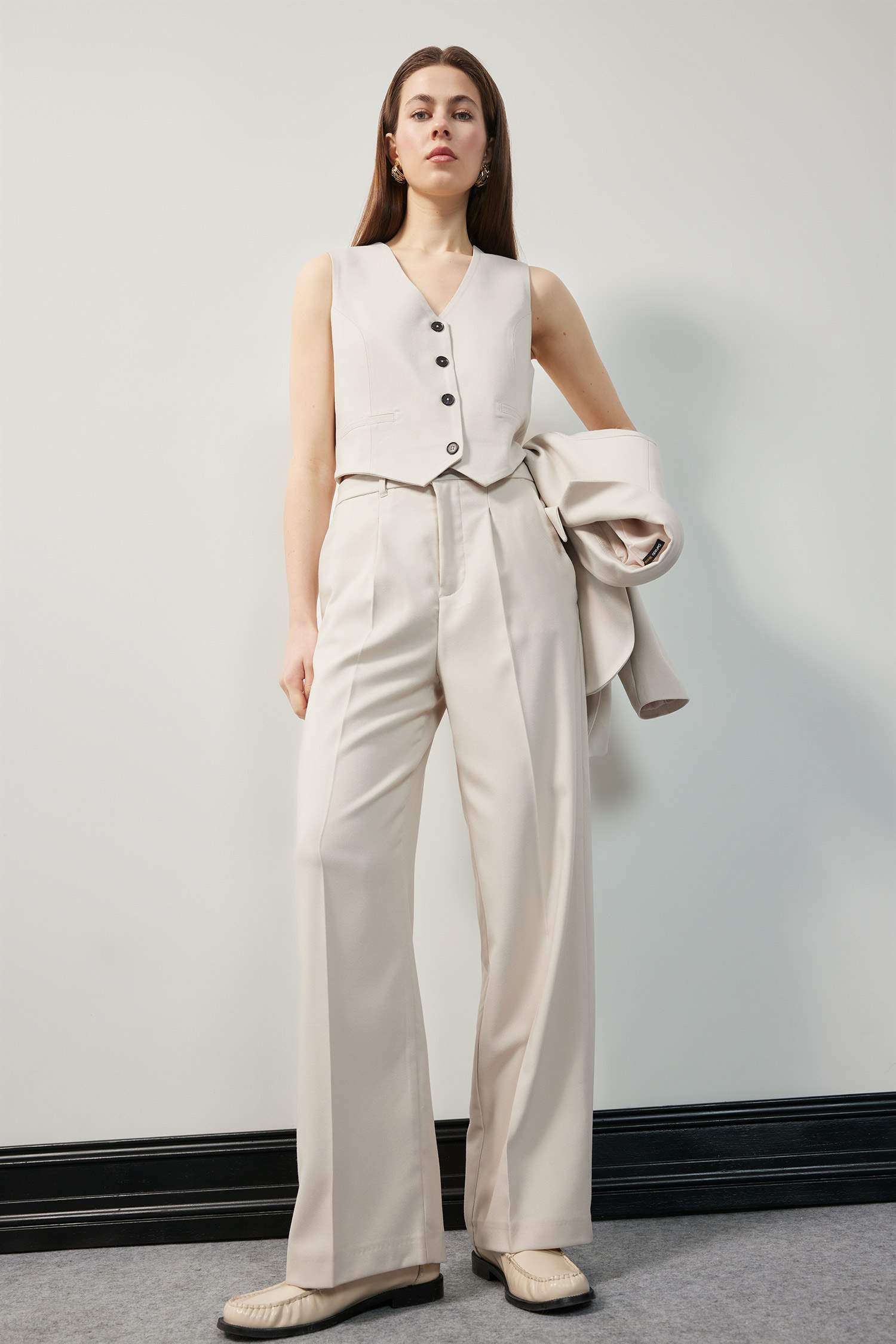 V Yaka Düğmeli Klasik Blazer Yelek